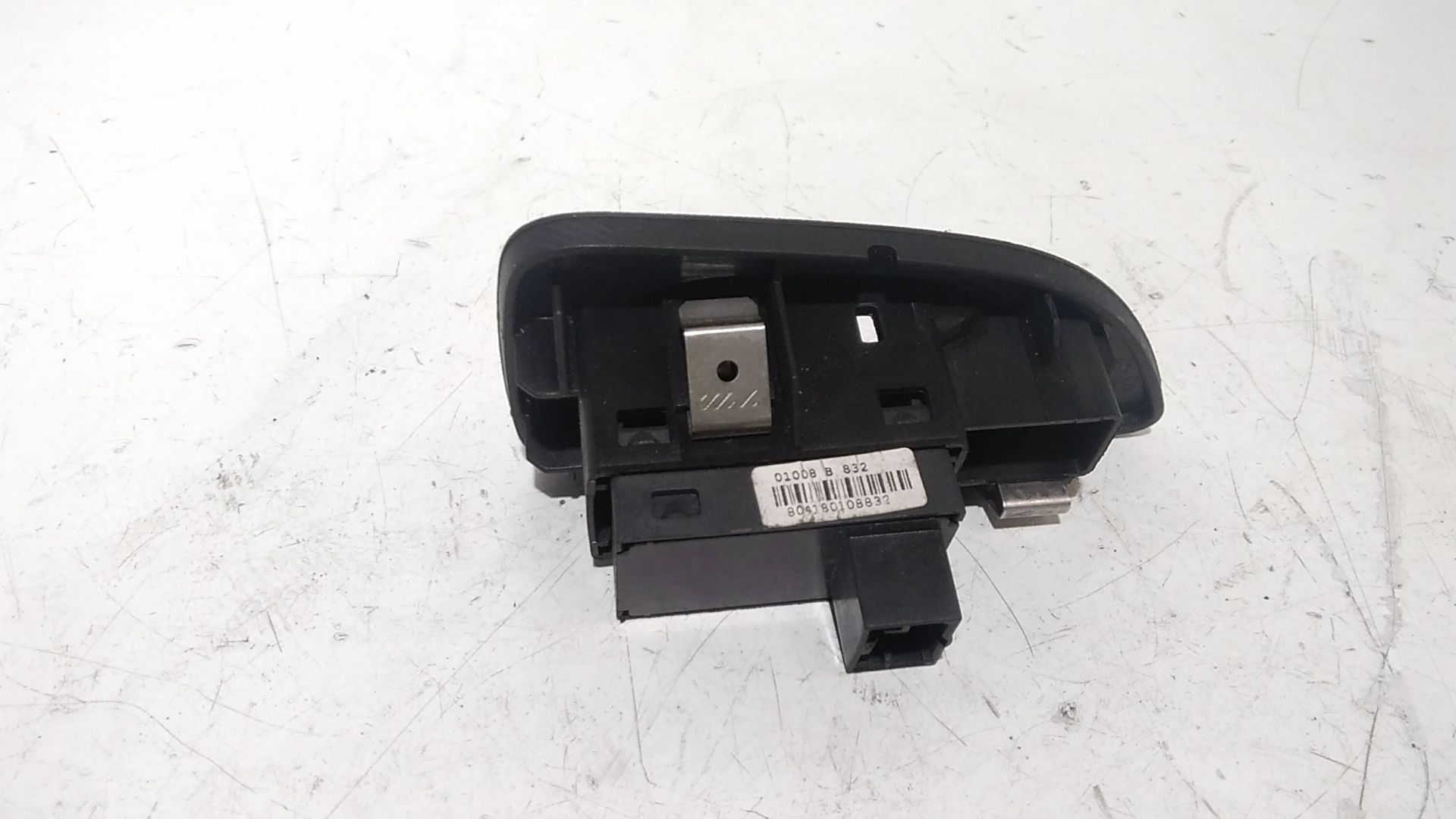 Interruttore Alzacristalli Porta Post. Destro 735411039 Usato