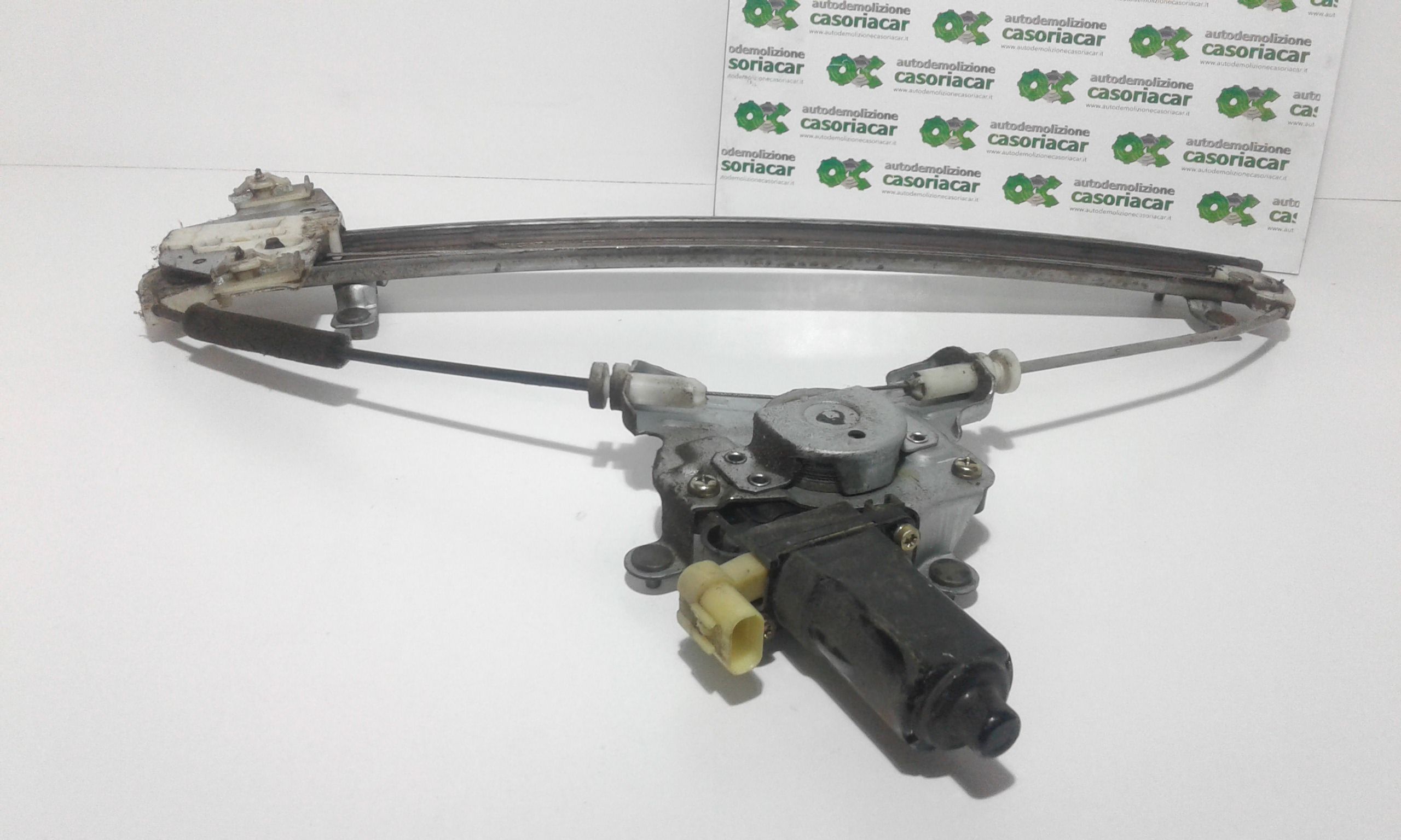 Alzacristallo Porta Ant. Sinistro 824011C000 Usato