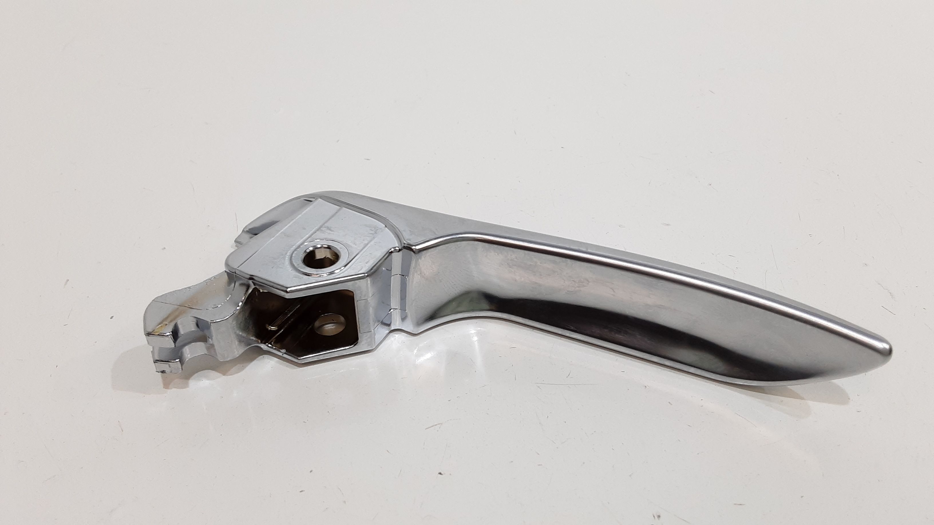 Maniglia Int. Apertura Porta Ant. Destro Usato