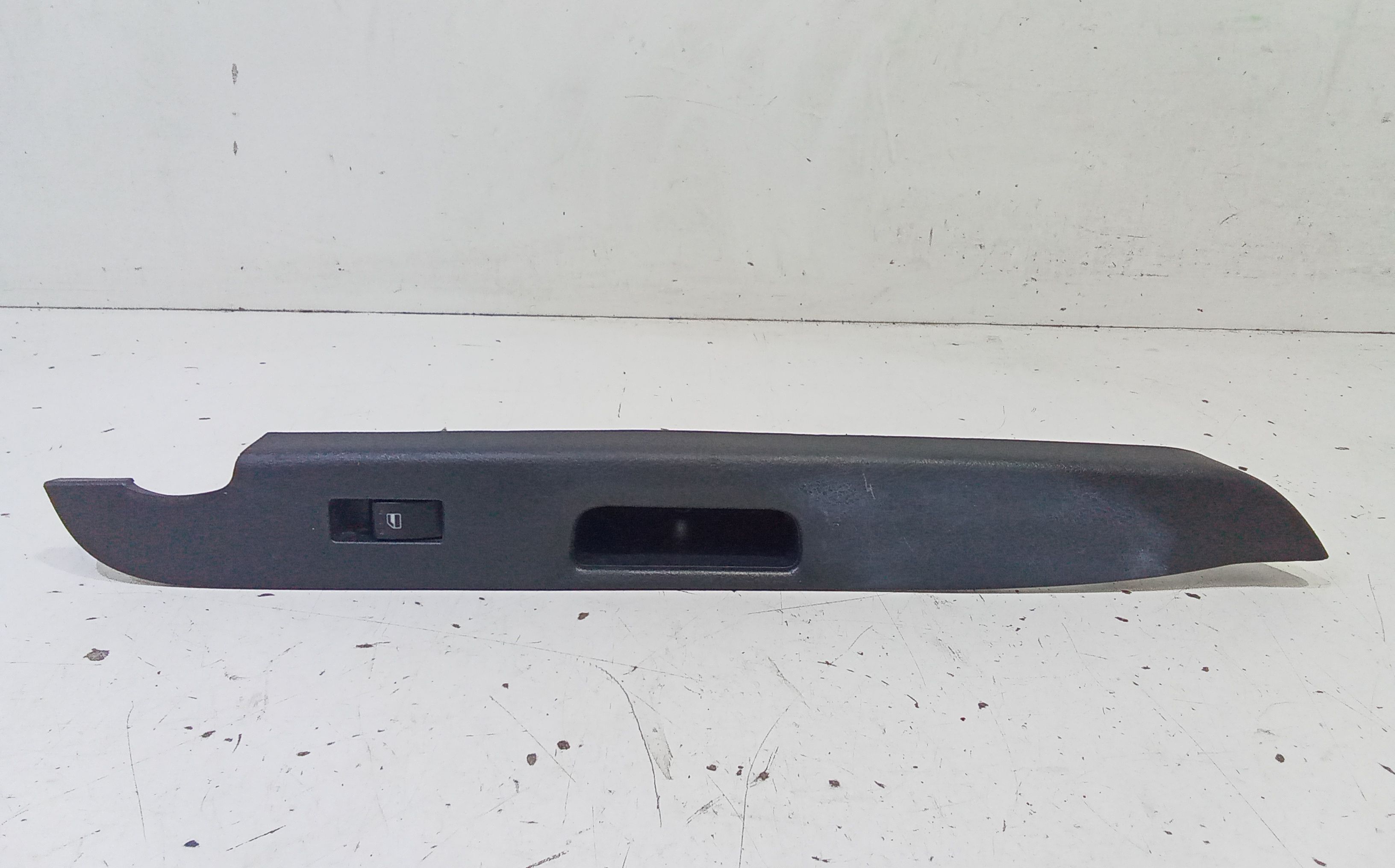 Interruttore Alzacristalli Porta Post. Sinistro 84810B4010 Usato