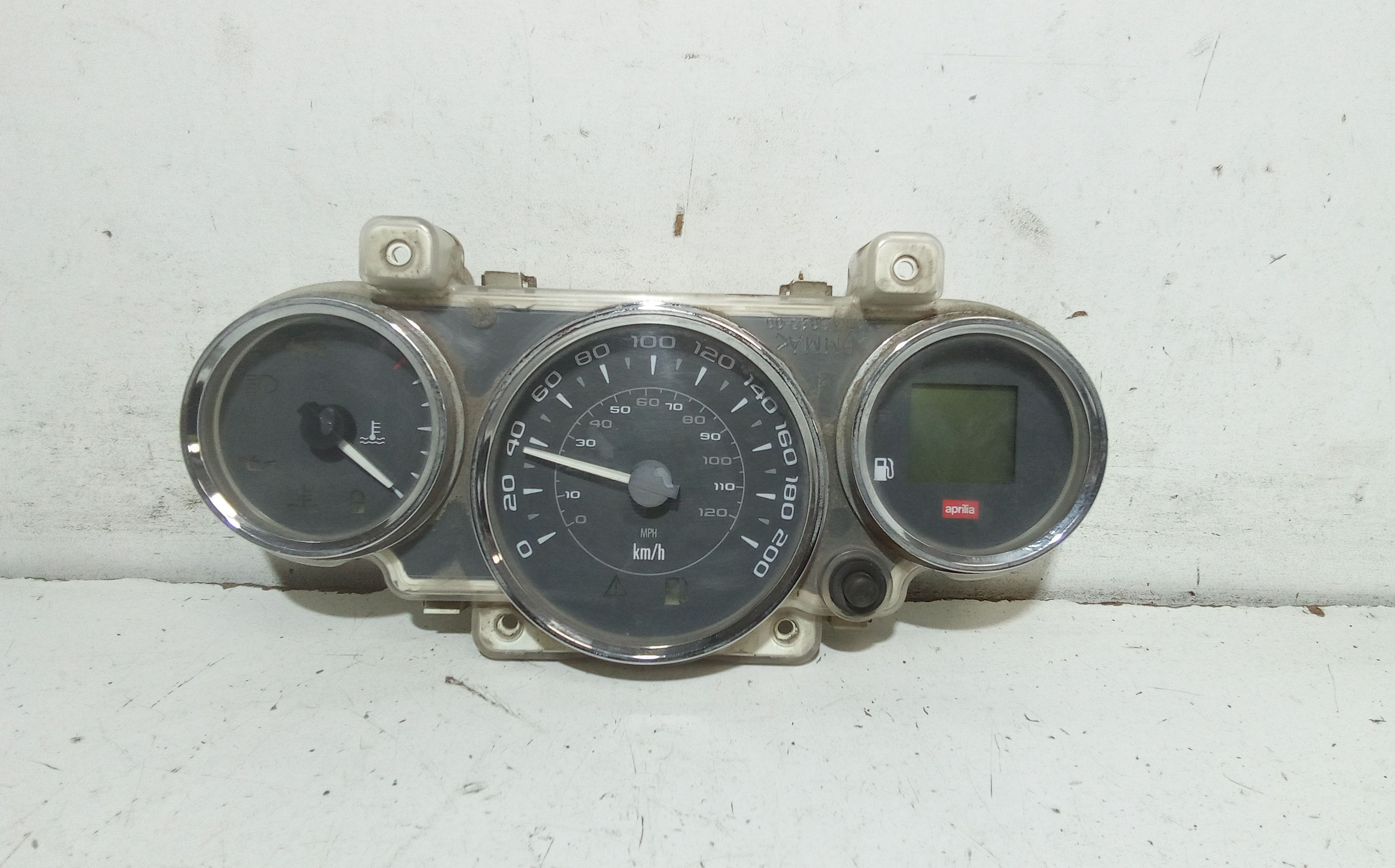 Quadro Portastrumenti Usato