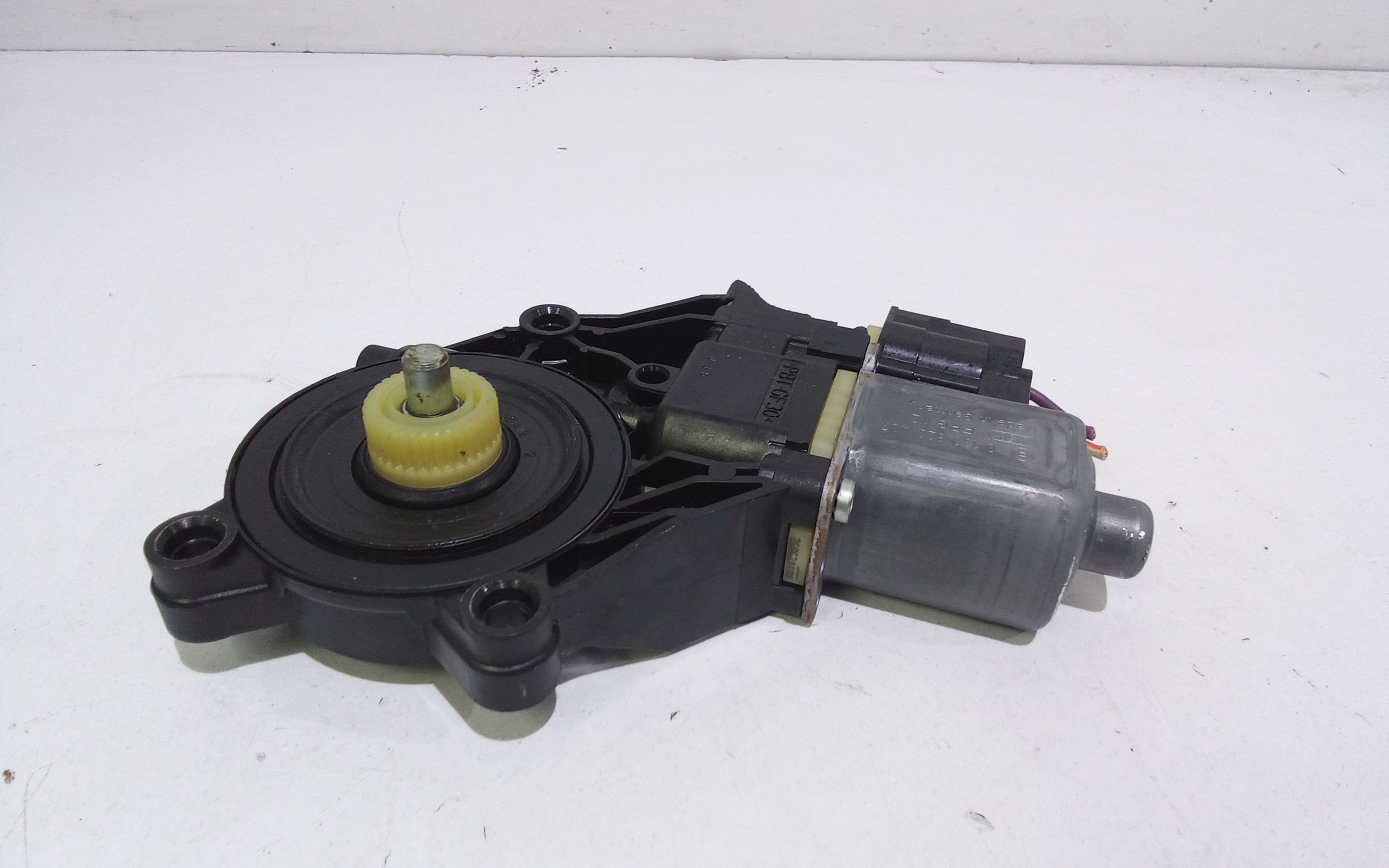 Motorino Alzacristallo Porta Ant. Destro 1543207 Usato