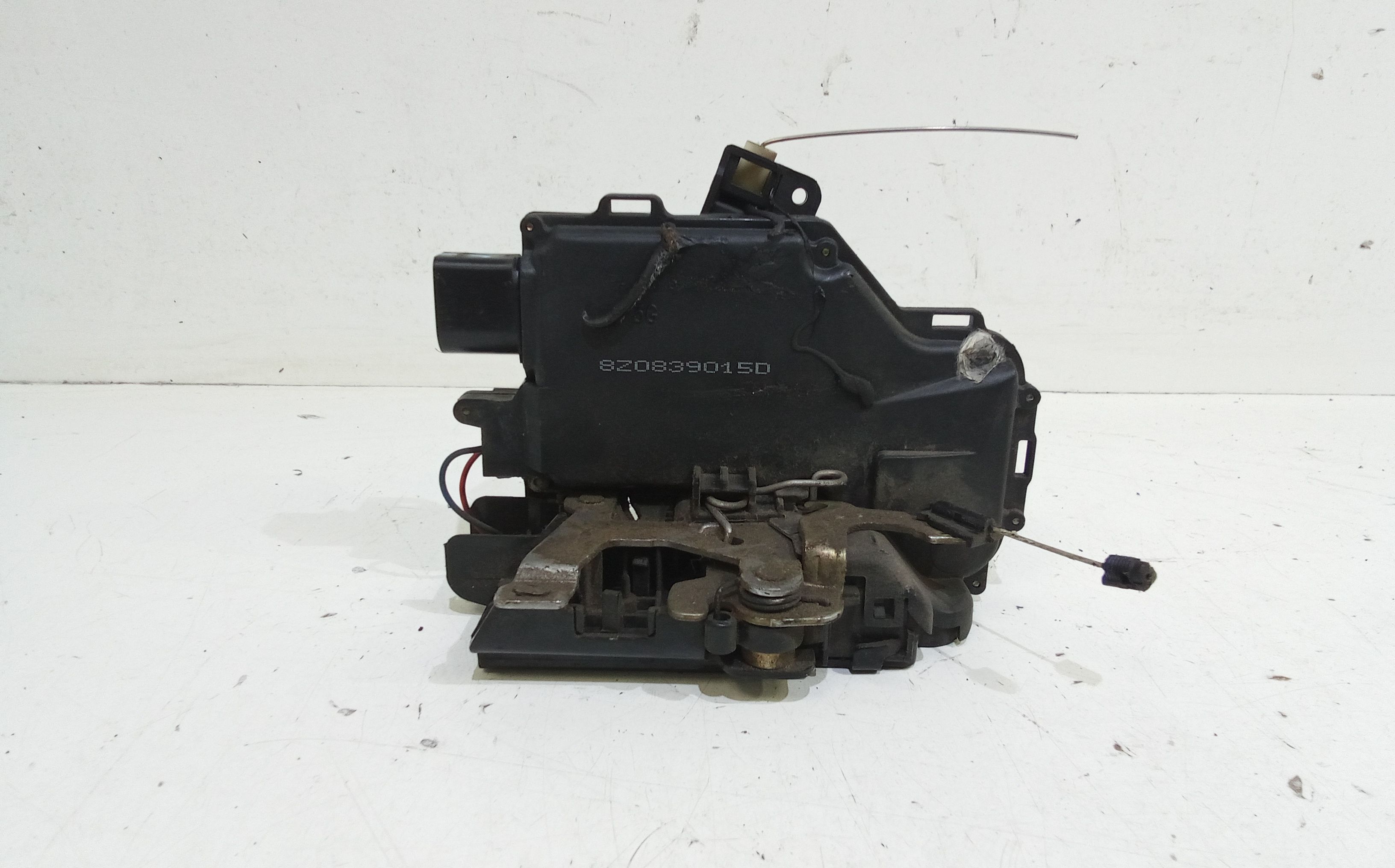 Serratura Porta Post. Sinistro 8Z0839015D Usato