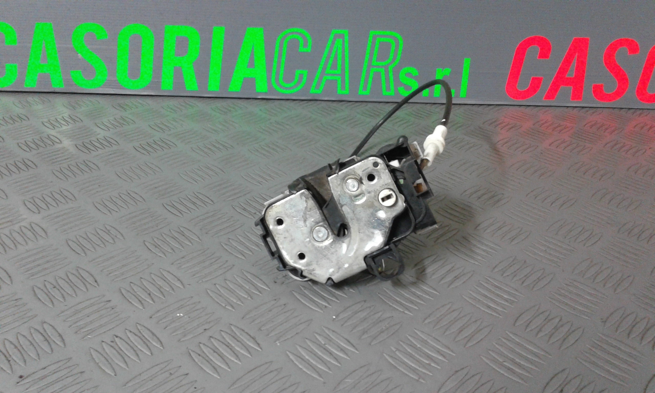 Serratura Porta Post. Sinistro 51917896 Usato