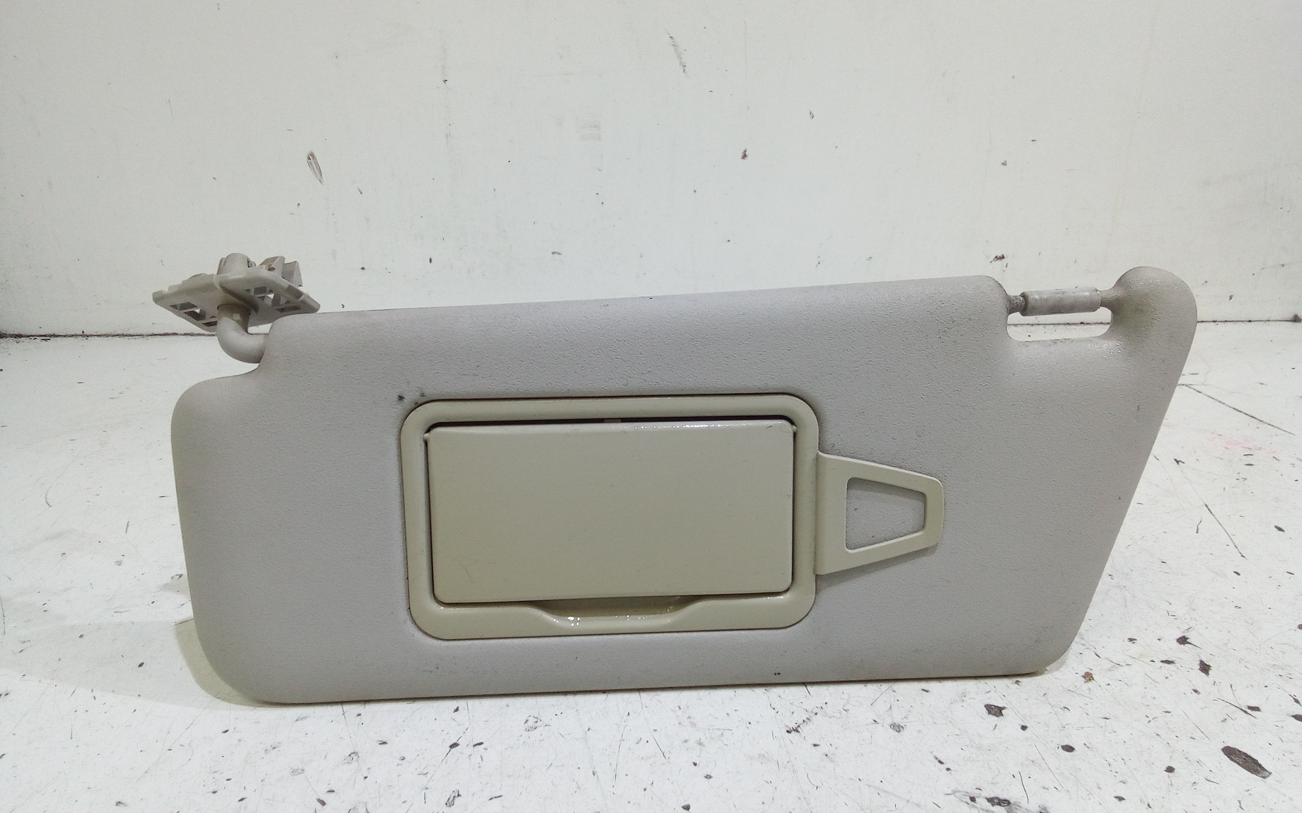 Aletta Parasole Parabrezza Sinistro Usato