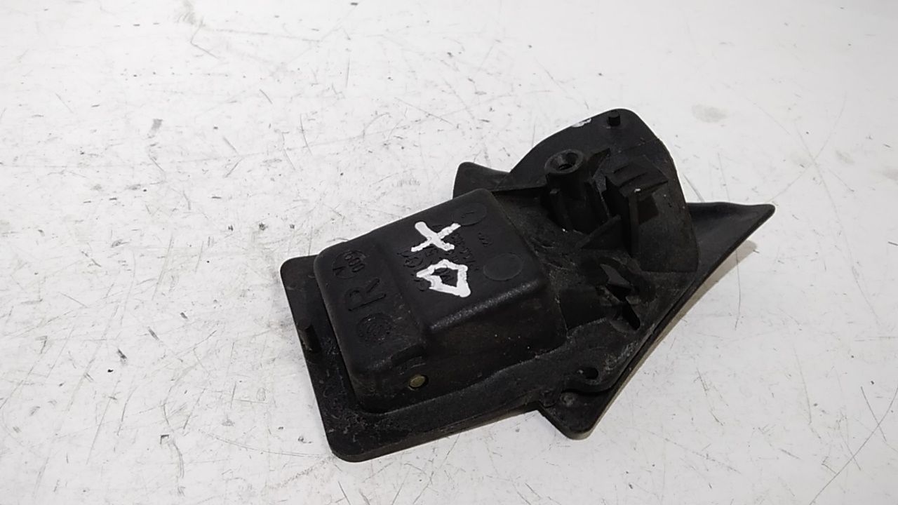 Maniglia Int. Apertura Porta Ant. Destro Usato