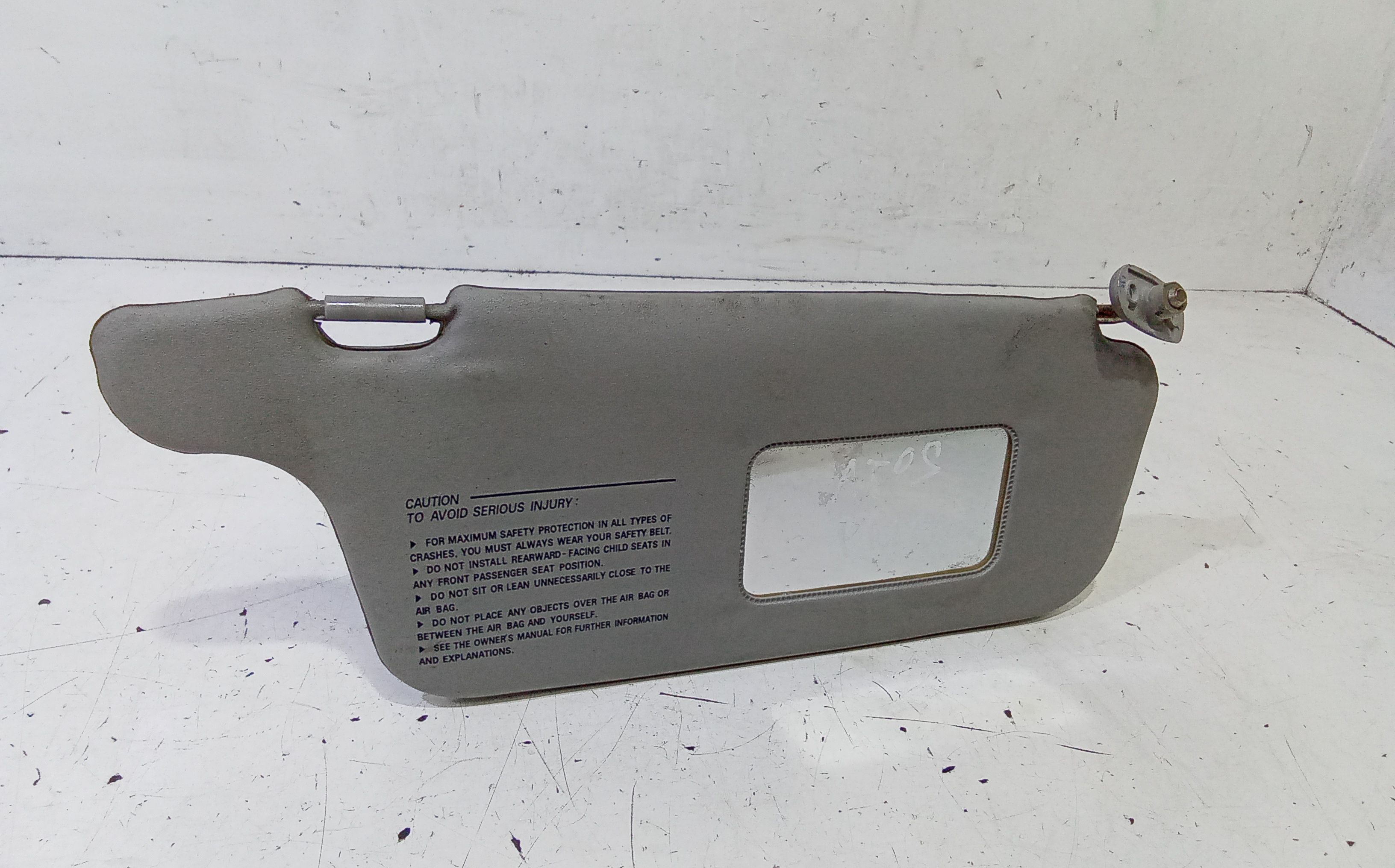 Aletta Parasole Parabrezza Destro 8520206000OBAS Usato