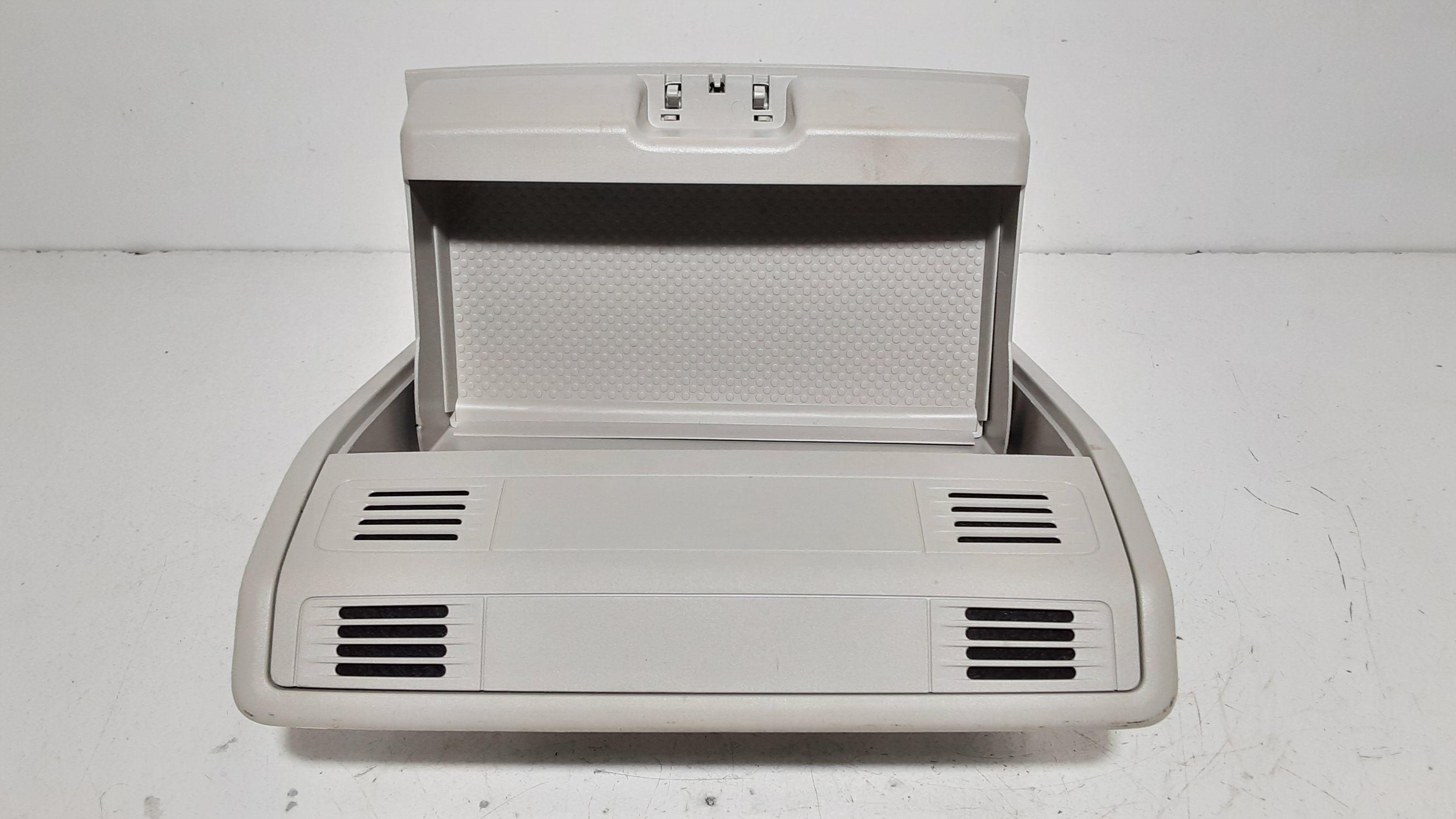 Luce Cortesia Ant. Tetto 5TA947105IGI Usato