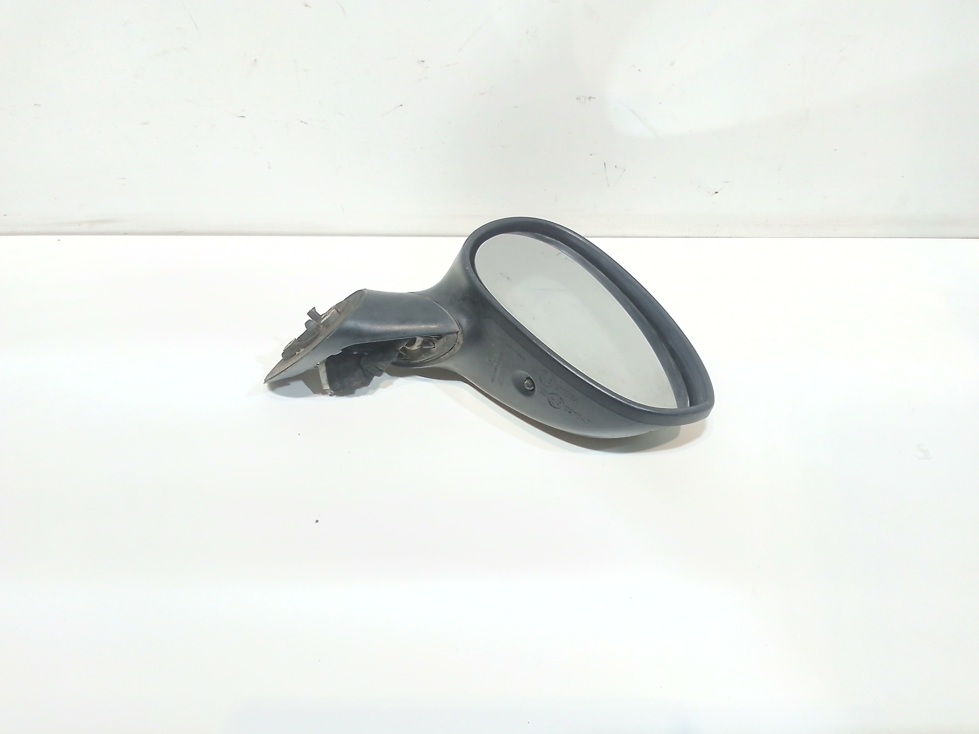 Retrovisore Est. Destro Usato