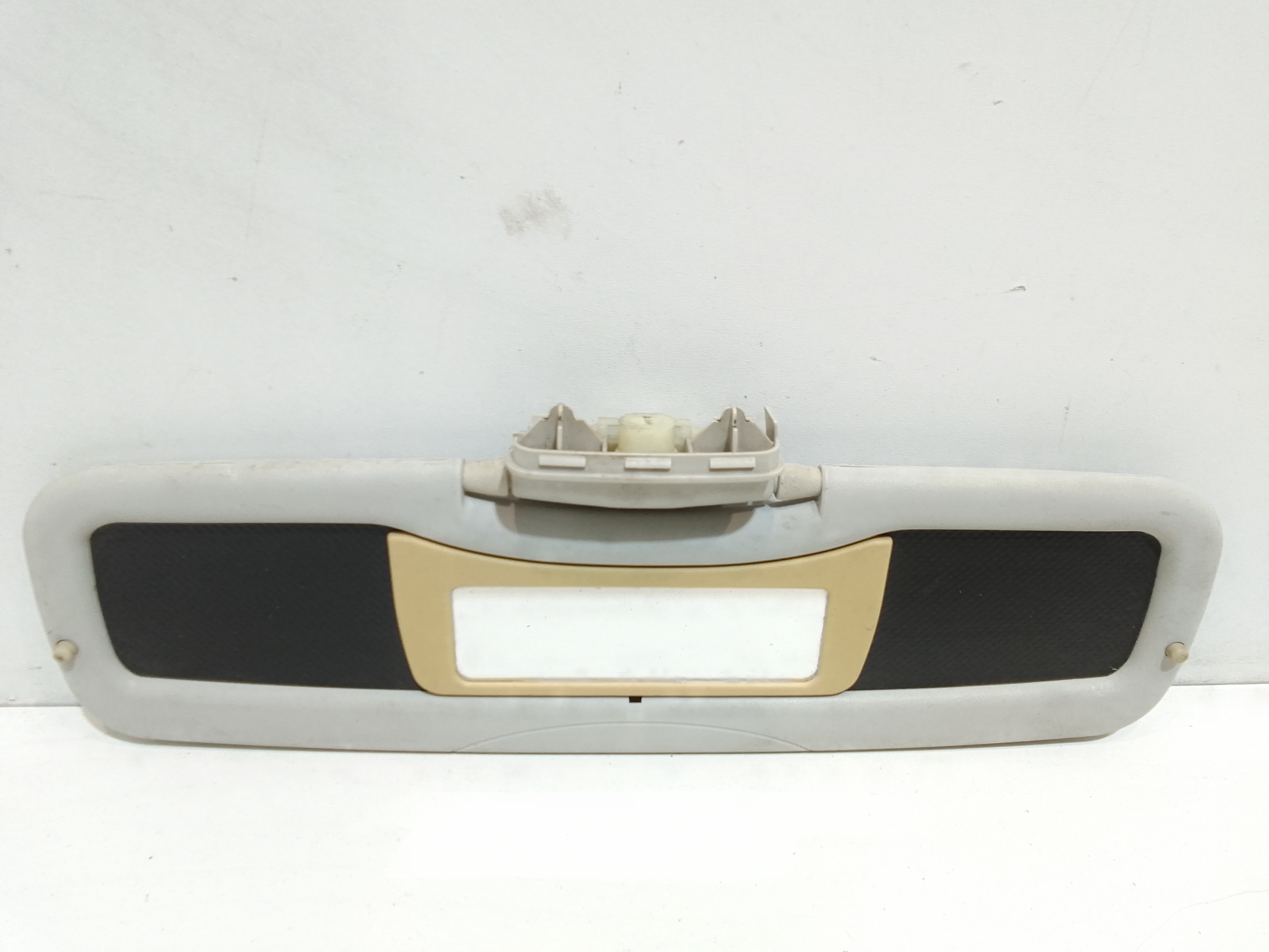 Aletta Parasole Parabrezza Destro Q0000706V007C24A00 Usato