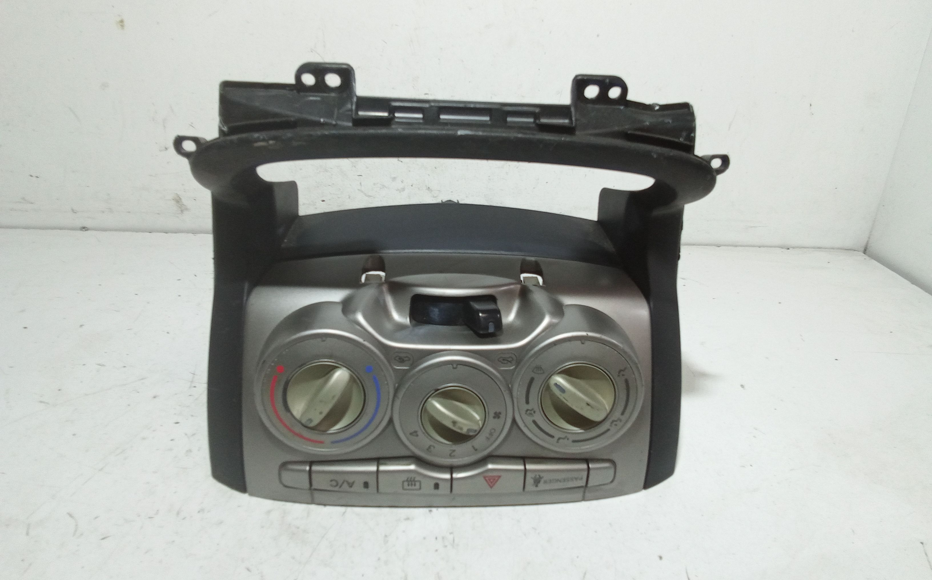 Blocco Comando Climatizzazione Usato