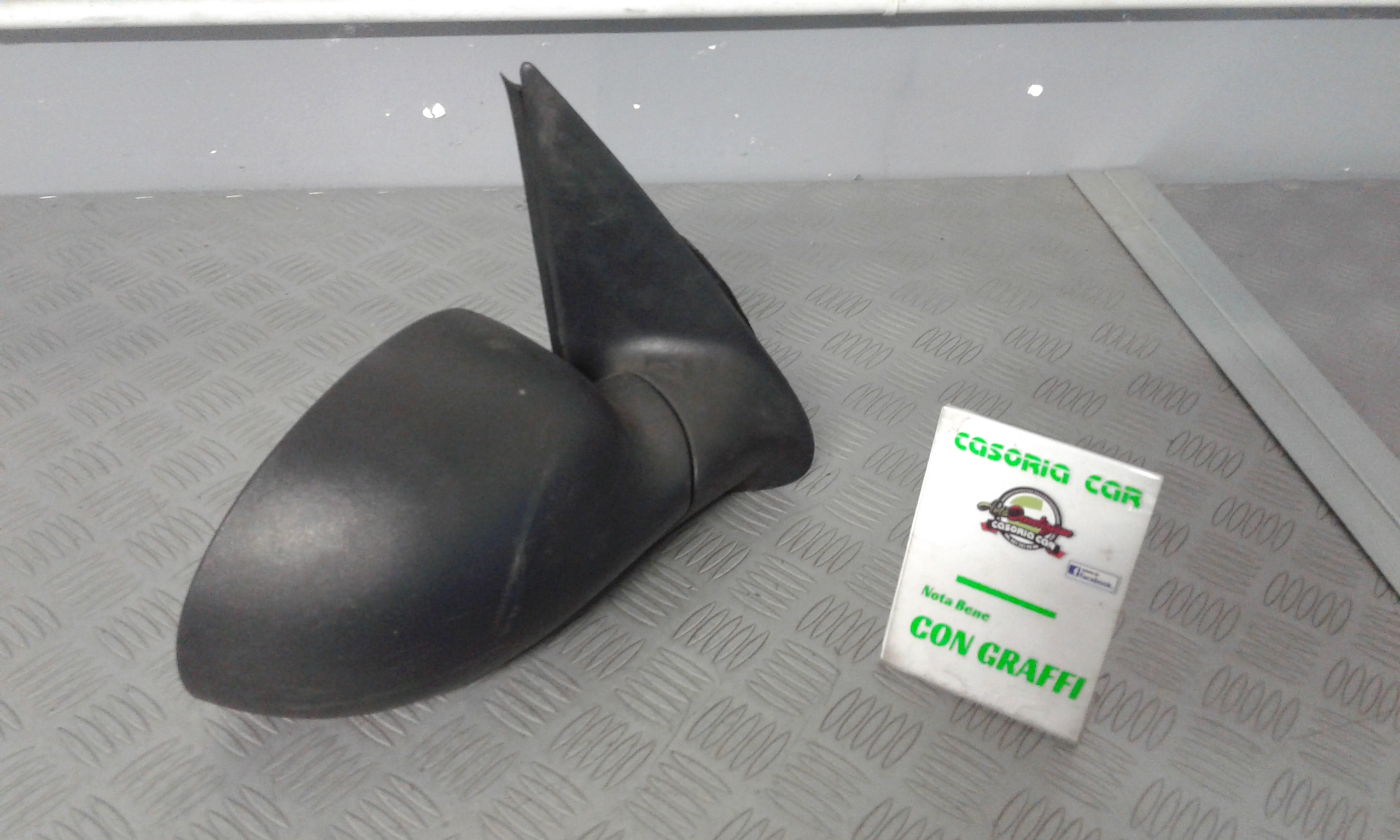 Retrovisore Est. Destro K04724654AB Usato