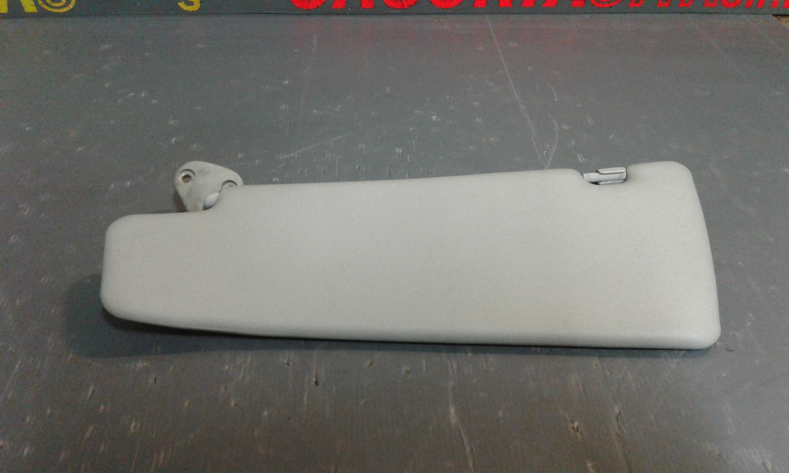 Aletta Parasole Parabrezza Destro Usato