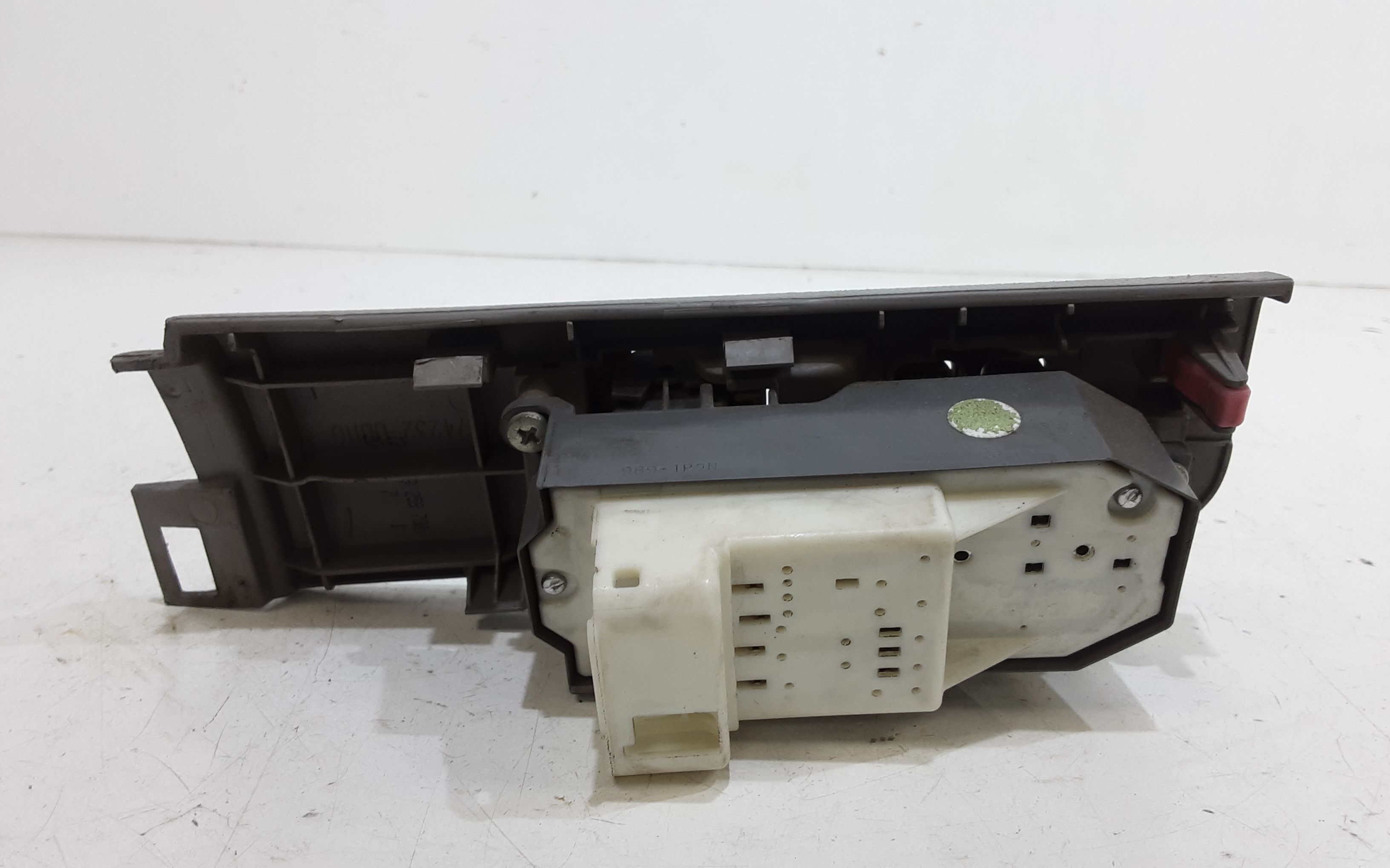 Interruttore Alzacristalli Porta Ant. Sinistro Usato