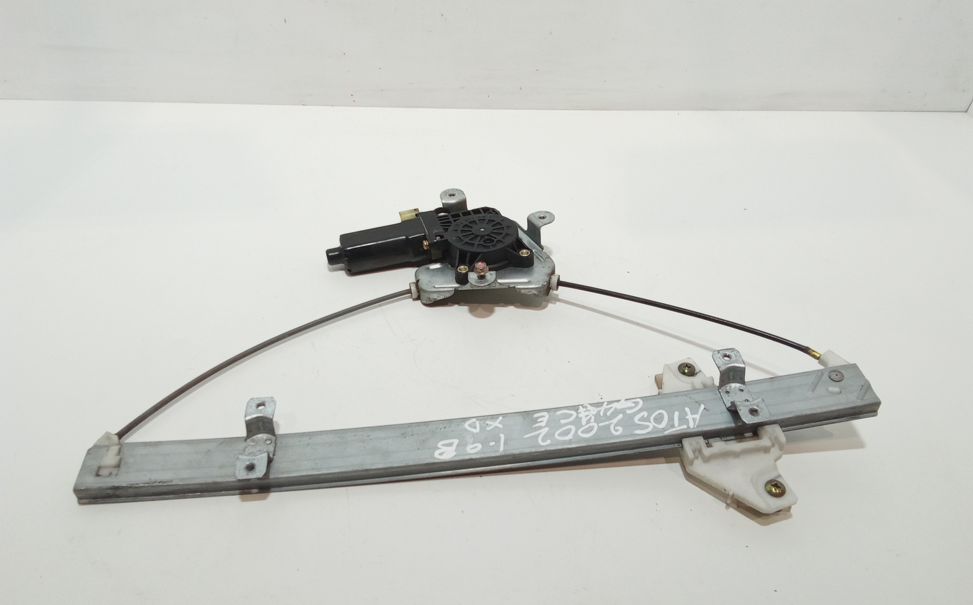 Alzacristallo Porta Ant. Destro 8240206000 Usato