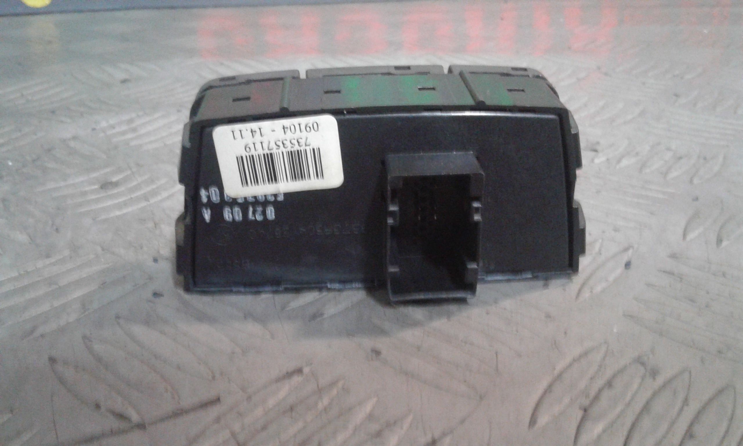 Interruttore Luci Emergenza Usato