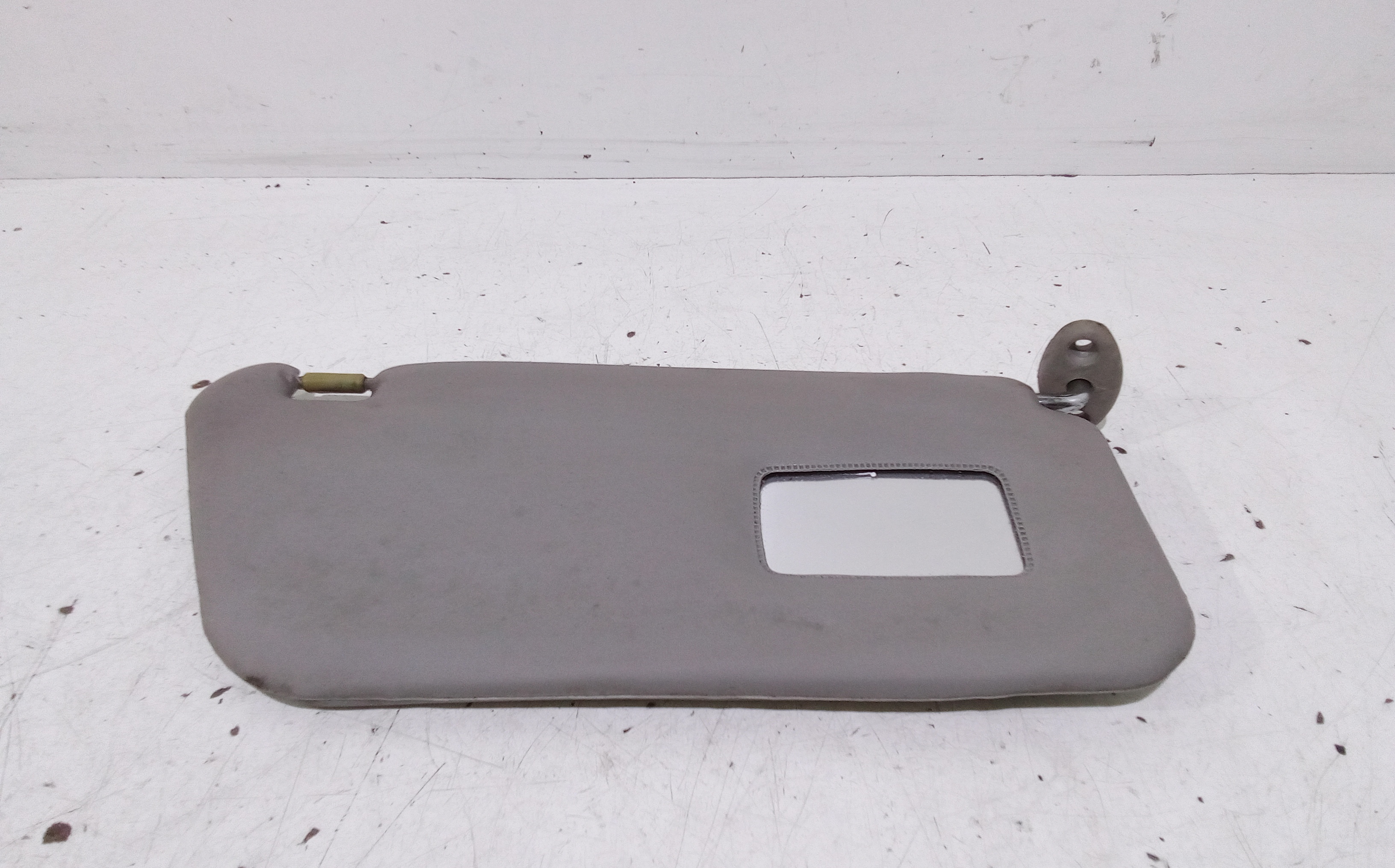 Aletta Parasole Parabrezza Destro 96280100 Usato