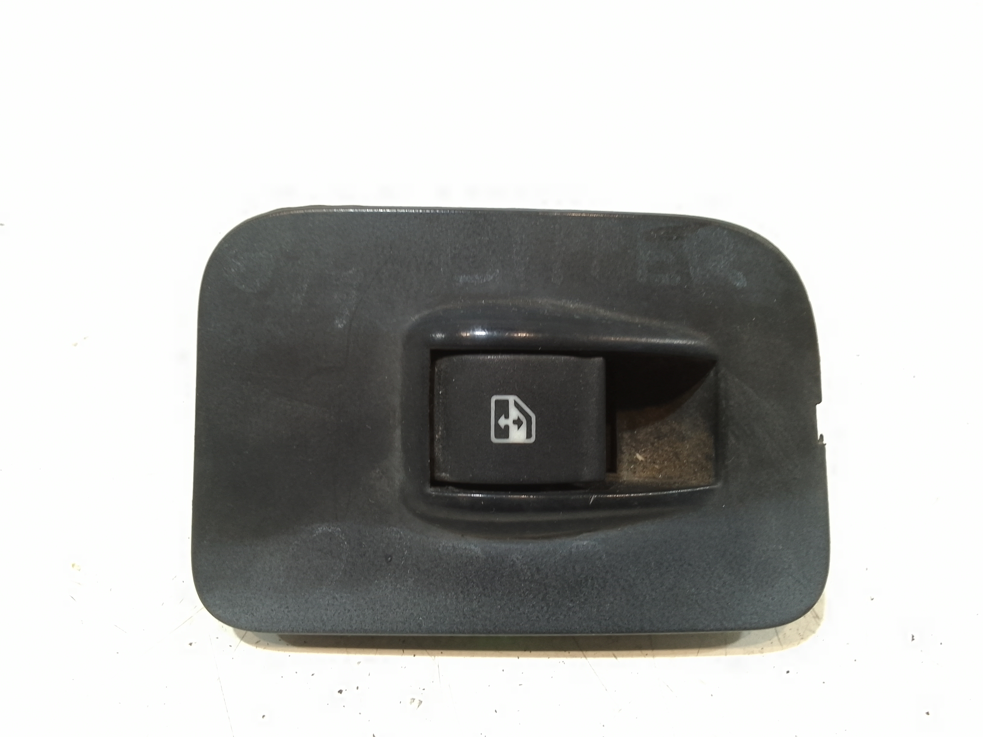 Interruttore Alzacristalli Porta Ant. Destro Usato