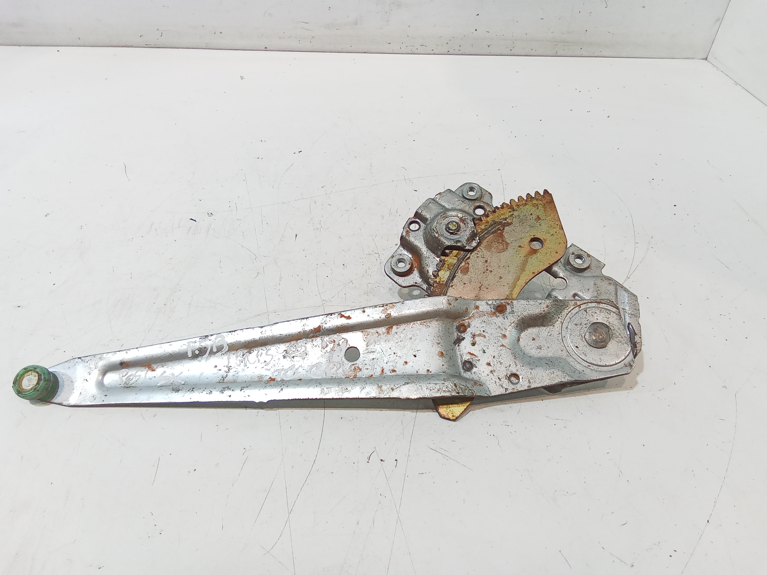 Alzacristallo Porta Post. Sinistro 8354075G00000 Usato