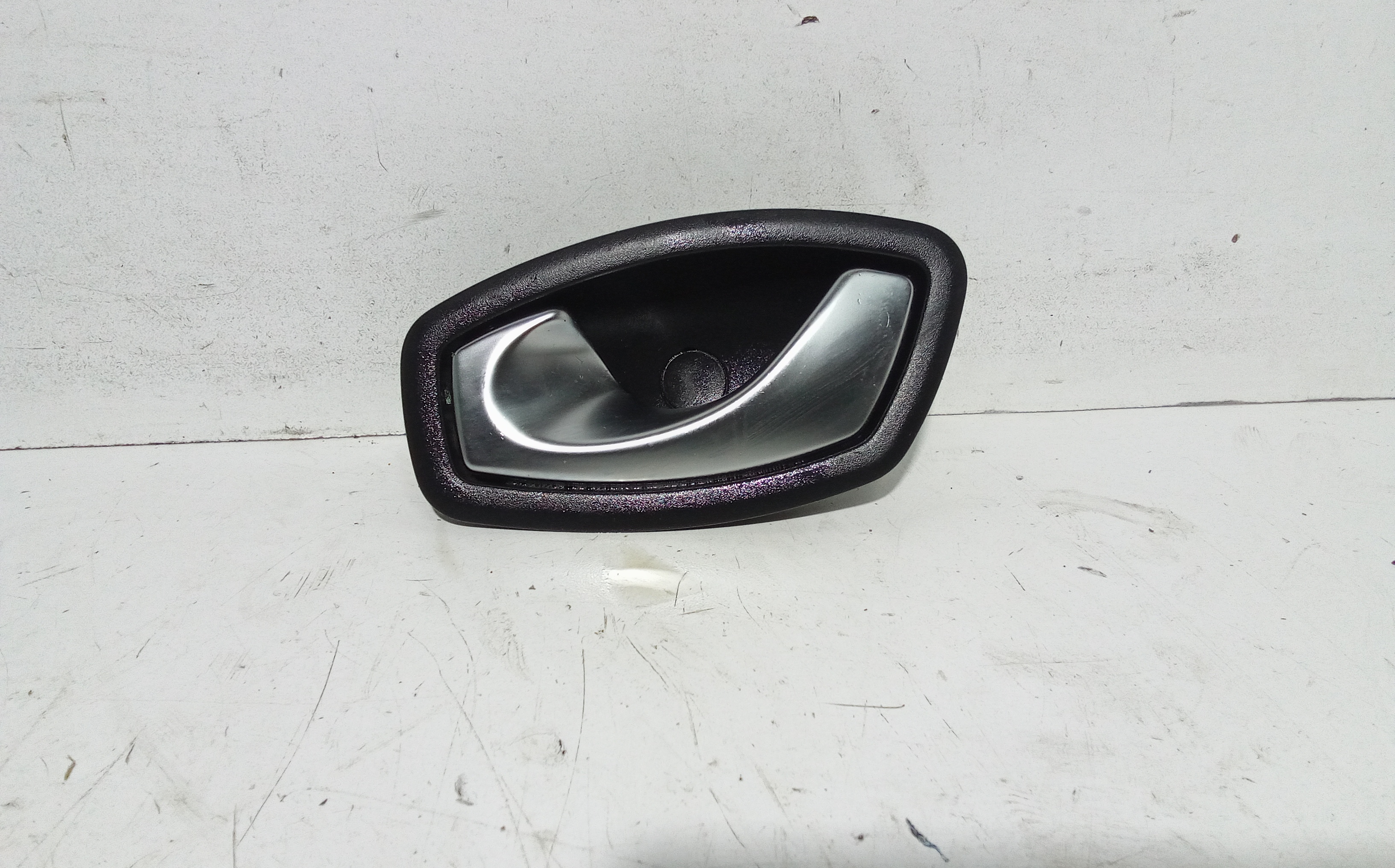 Maniglia Porta Post. Sinistro 806B02596R Usato