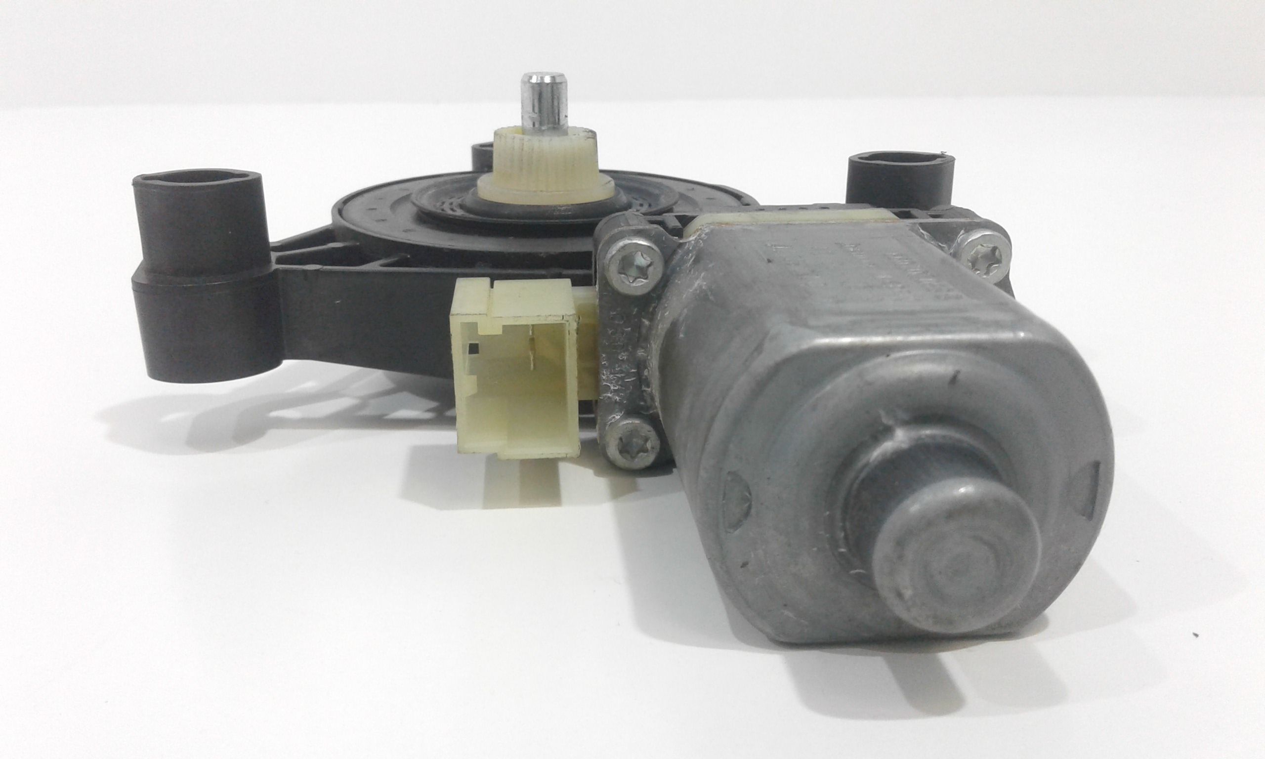 Motorino Alzacristallo Porta Ant. Destro 5Q0959801B Usato