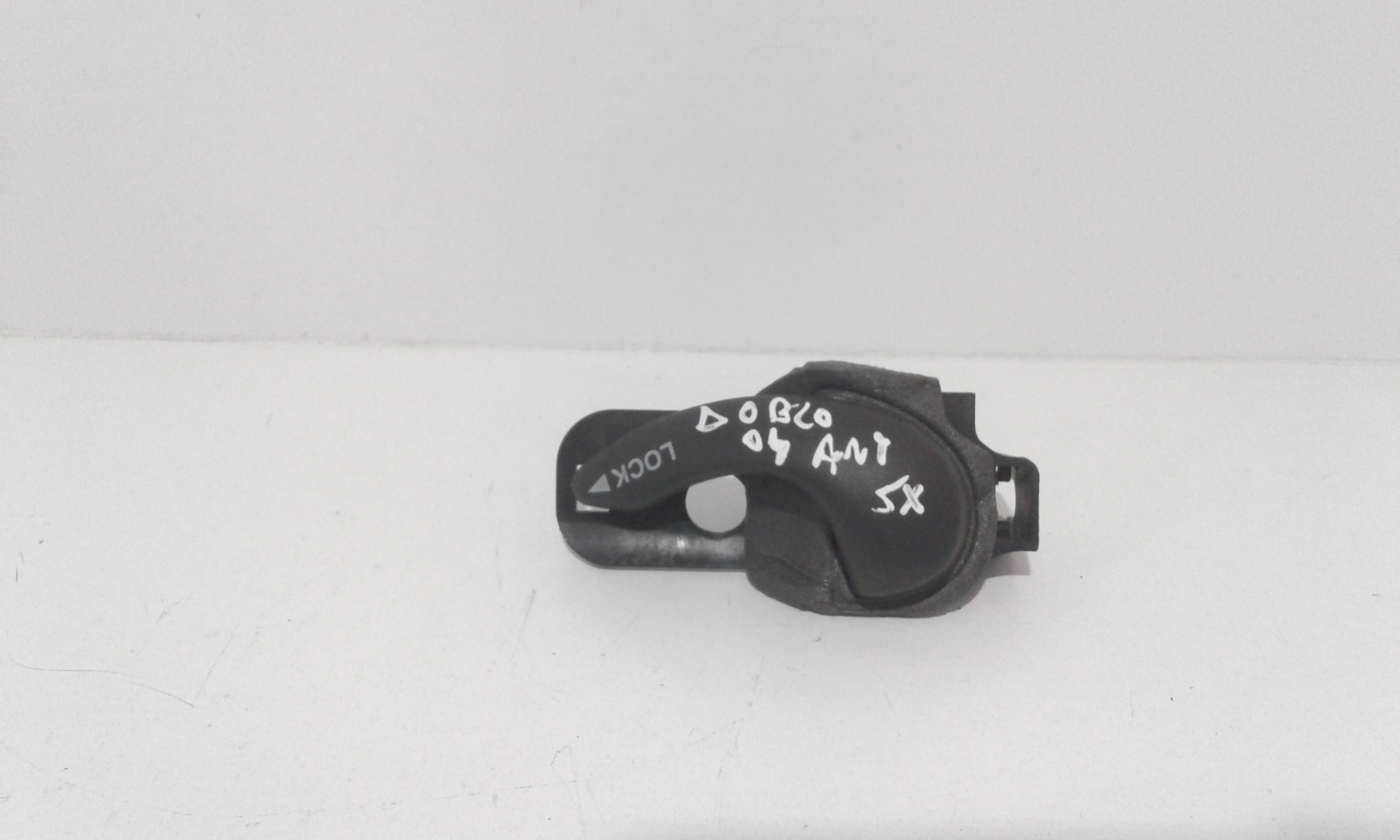 Maniglia Int. Apertura Porta Ant. Sinistro 735420506 Usato