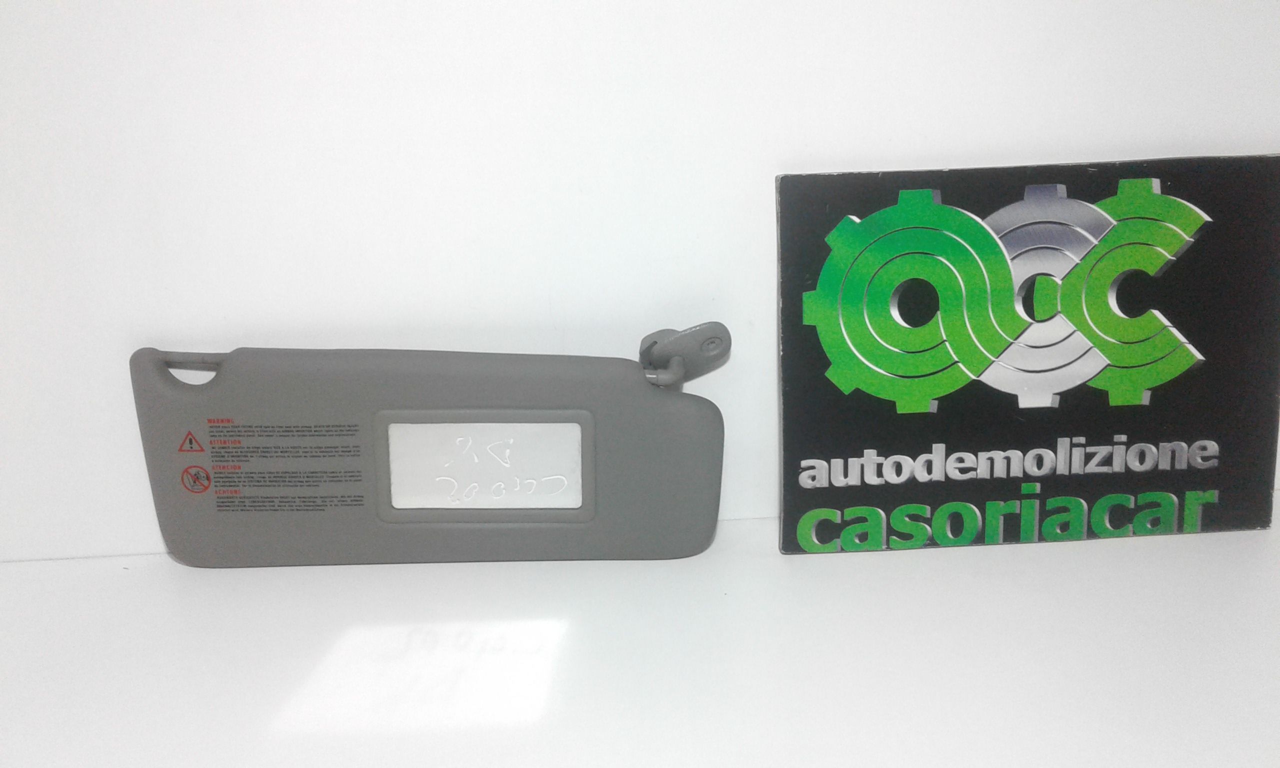 Aletta Parasole Parabrezza Destro 8200240038 Usato