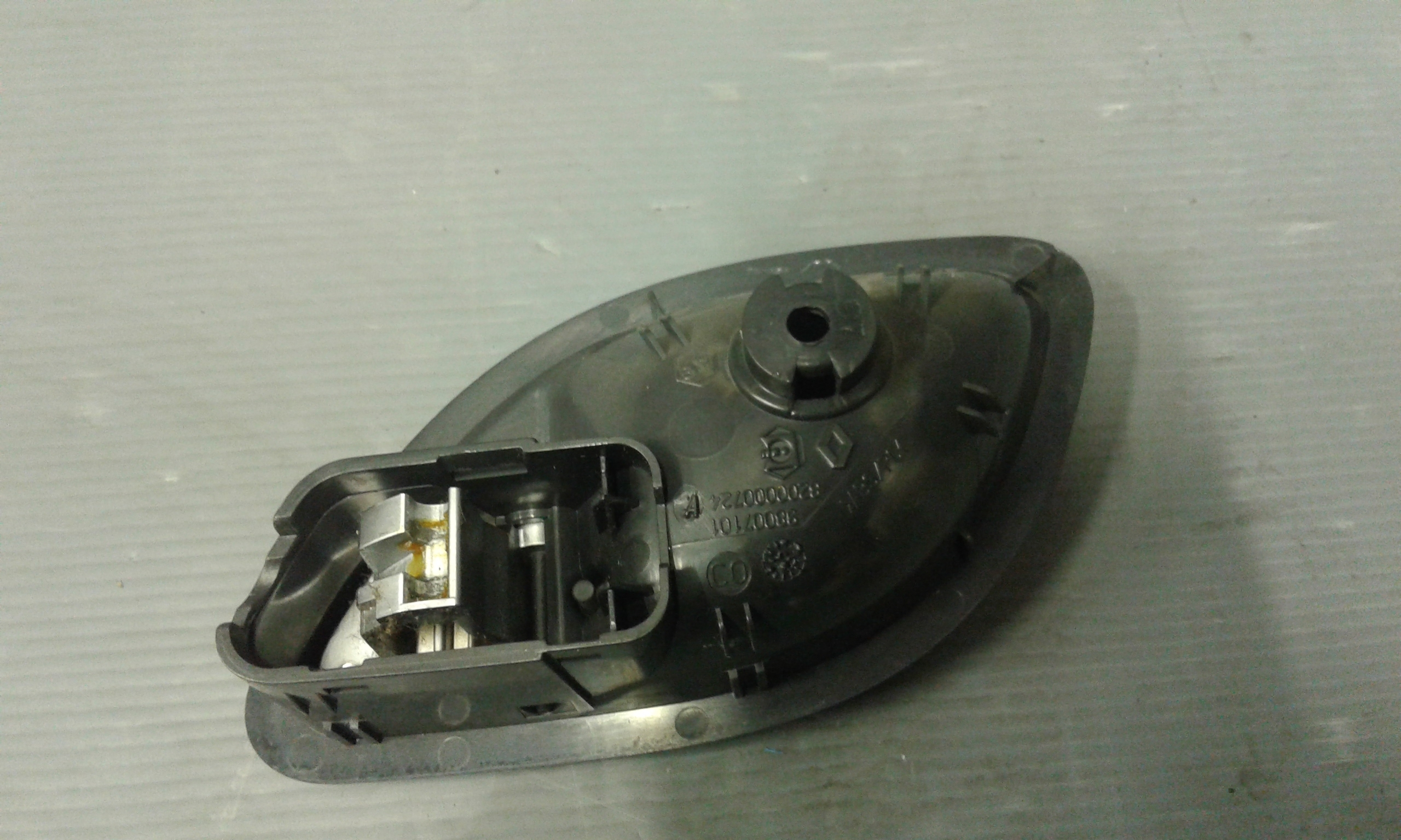 Maniglia Int. Apertura Porta Ant. Destro Usato