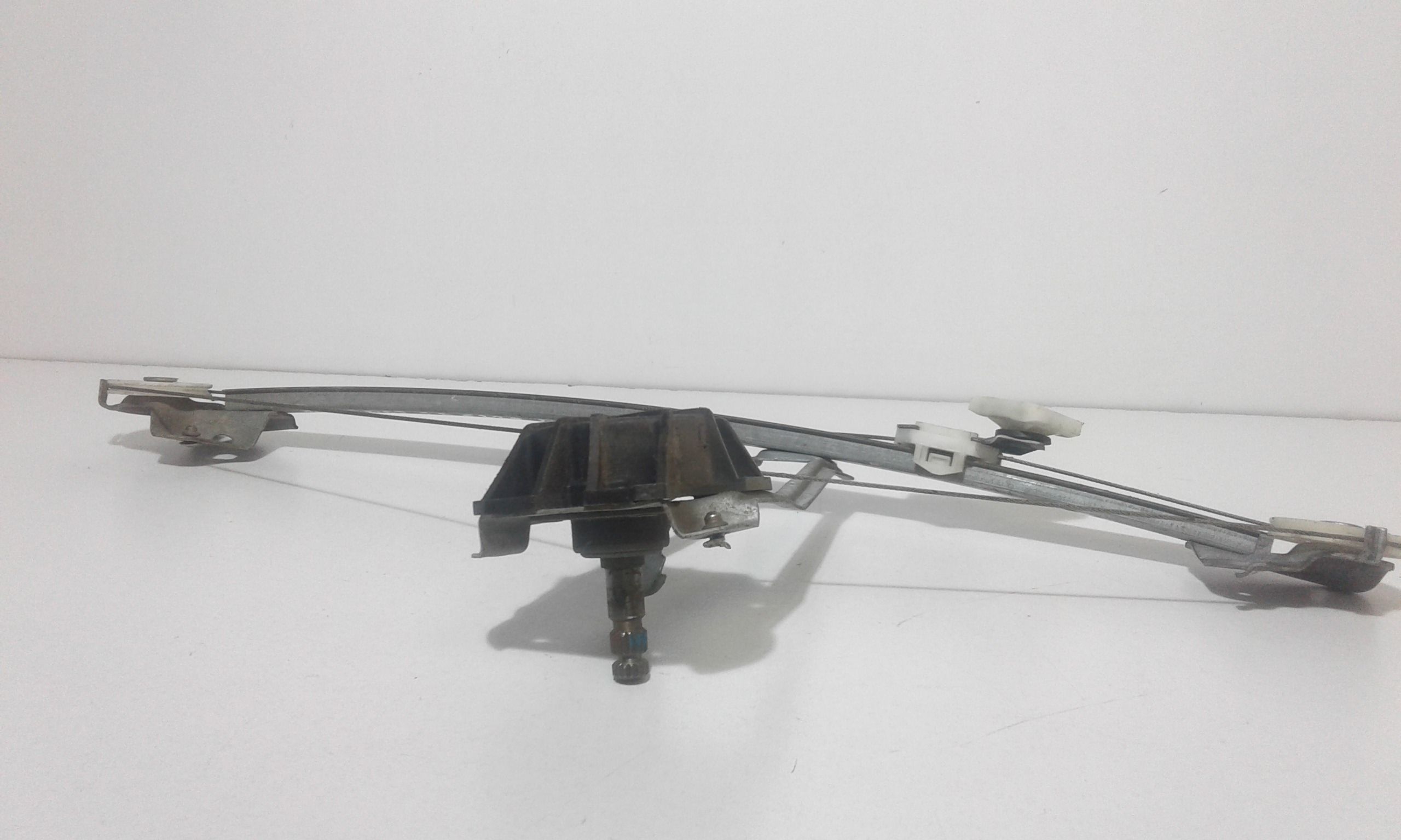 Alzacristallo Elettr. Porta Ant. Sinistro A2027201546 Usato