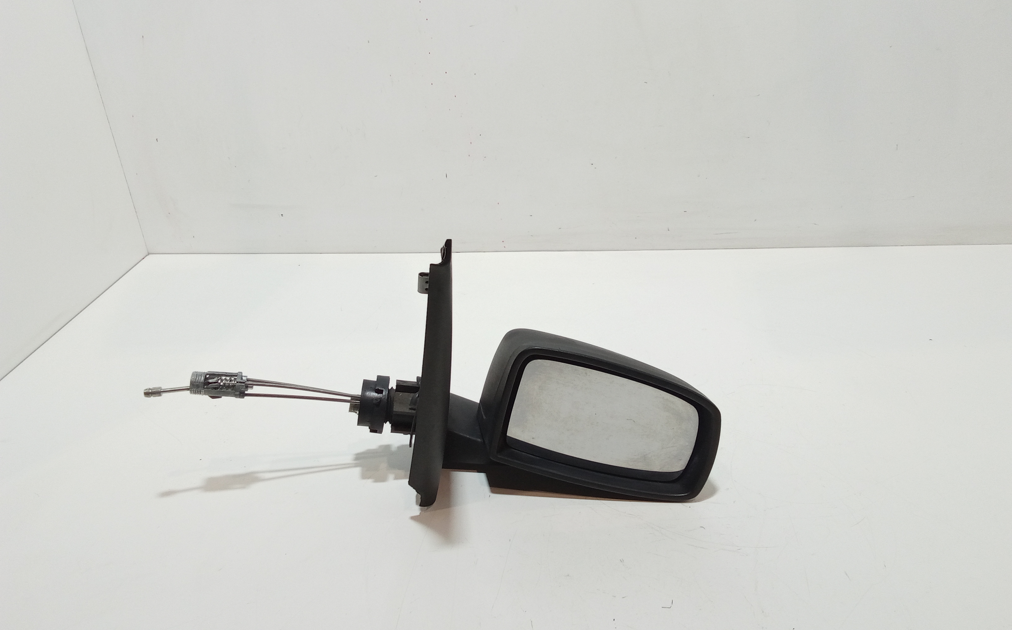 Retrovisore Est. Destro 735357185 Usato