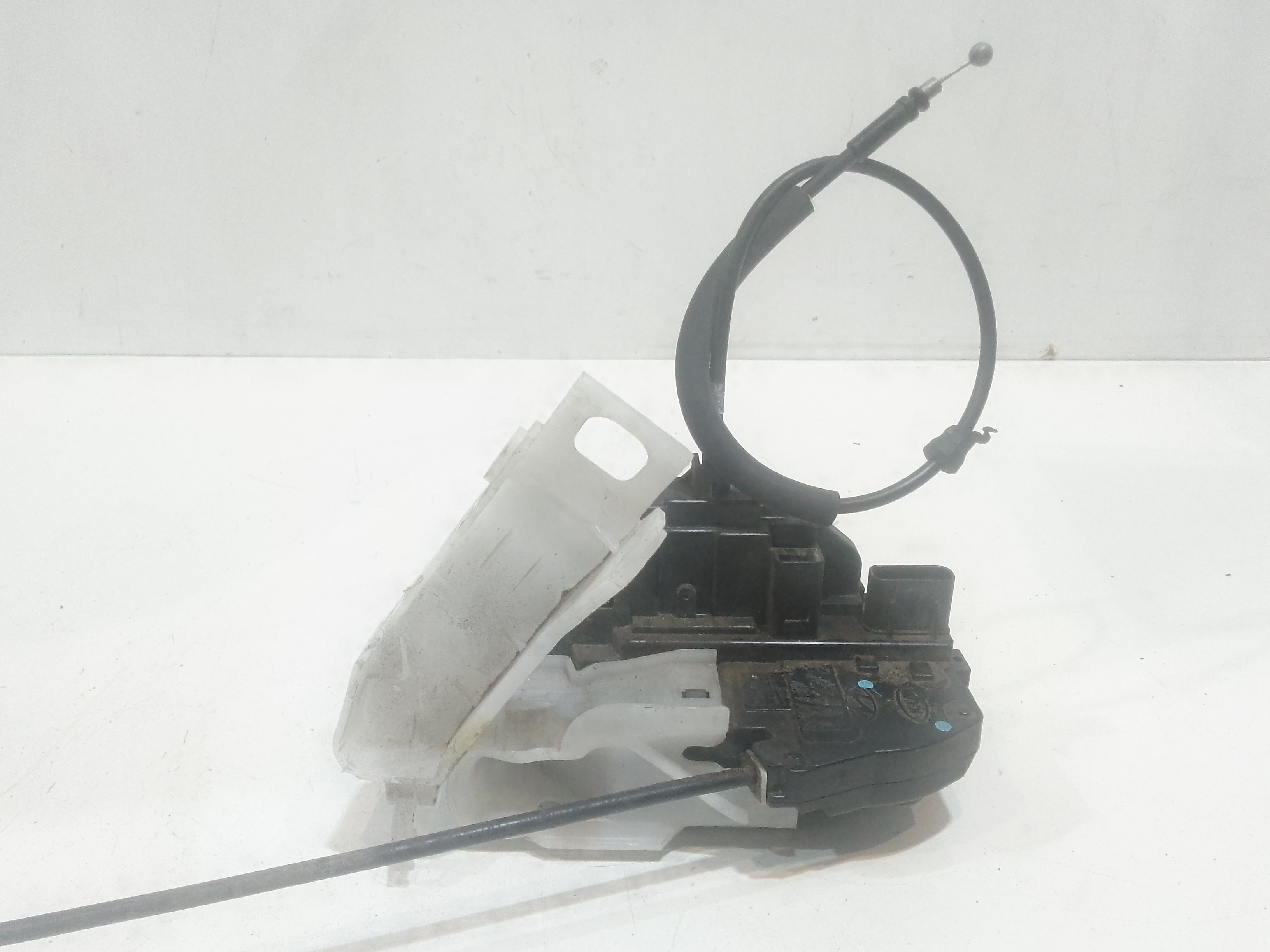 Serratura Porta Post. Destro 814201H000 Usato