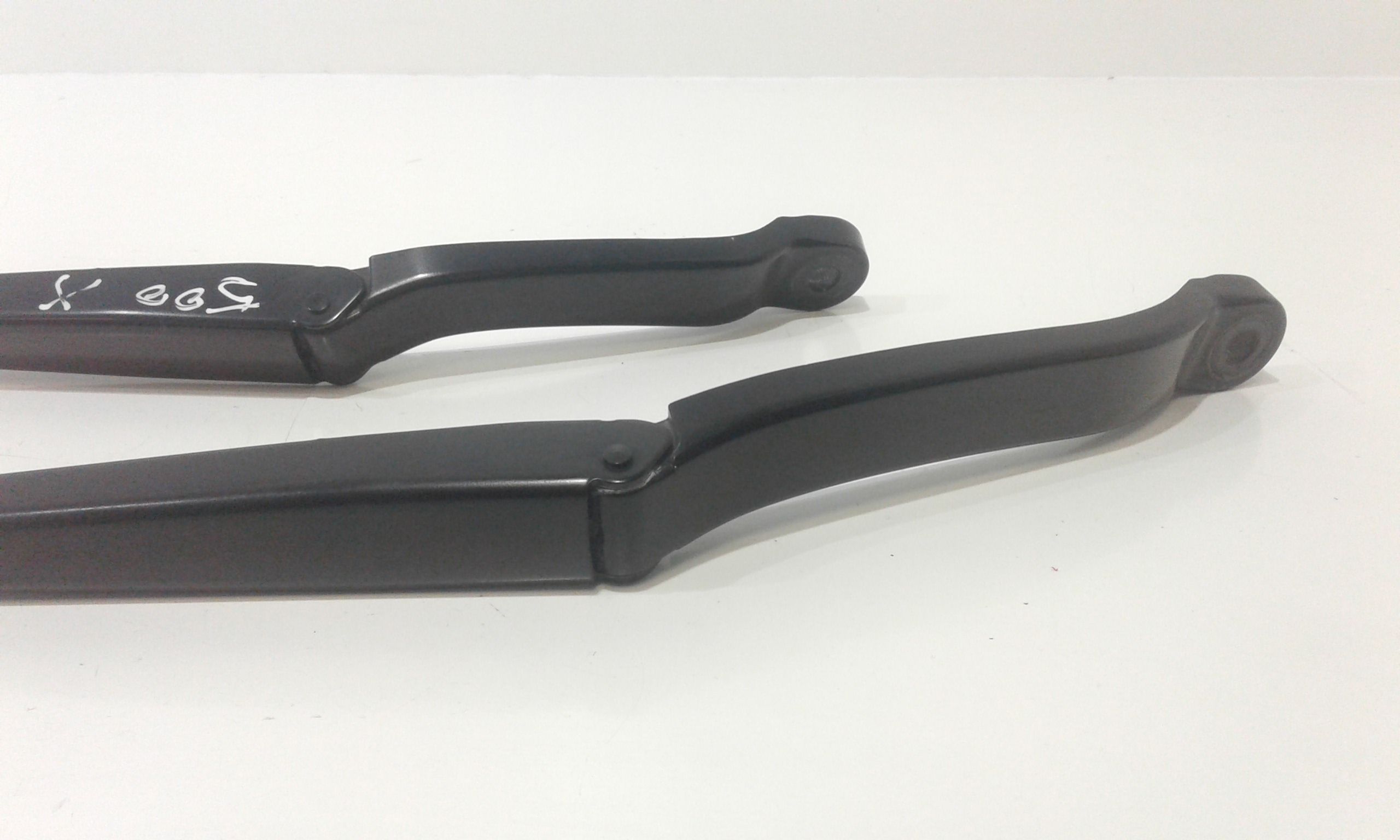 Braccio Tergiparabrezza Usato