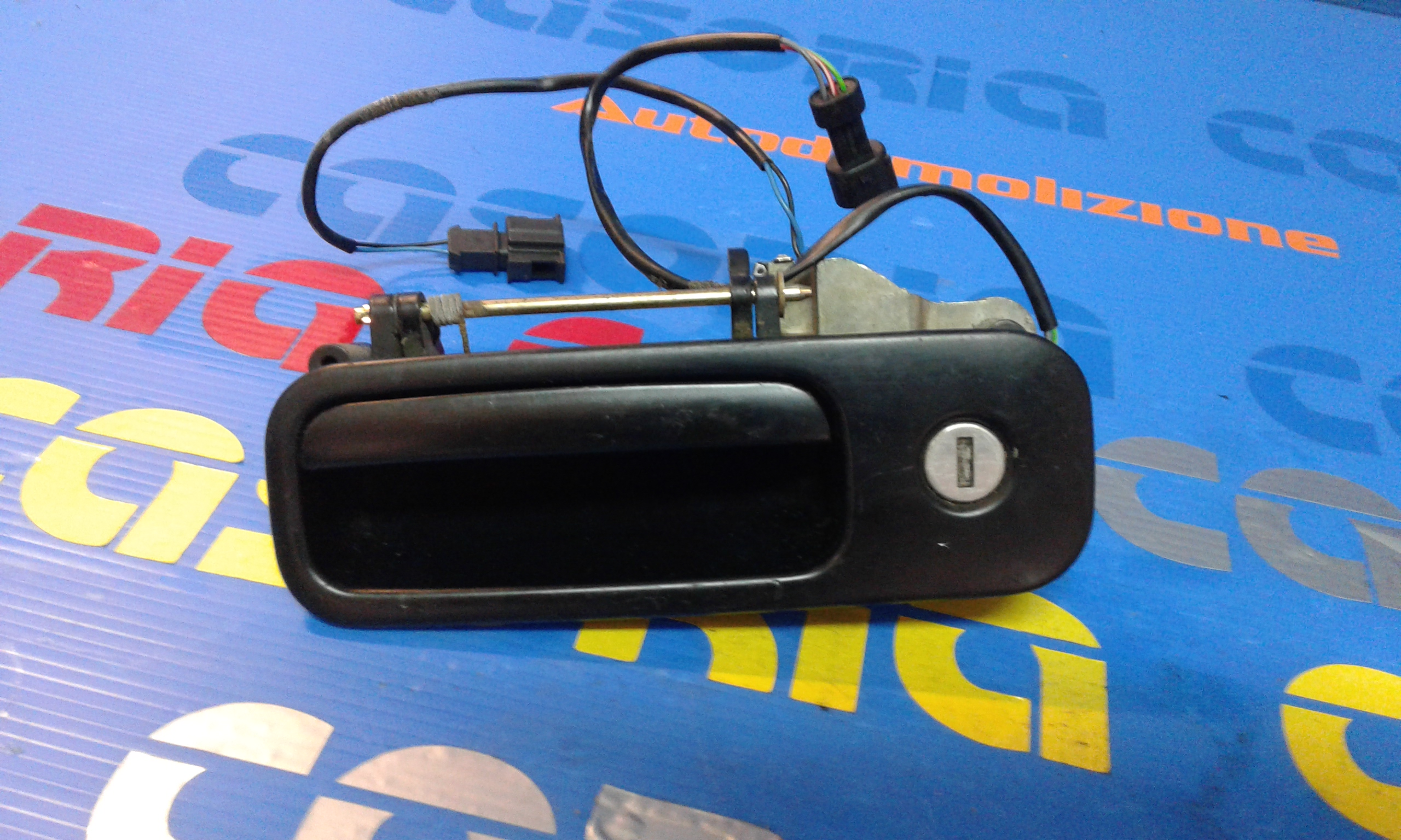 Serratura Cofano Post. Usato