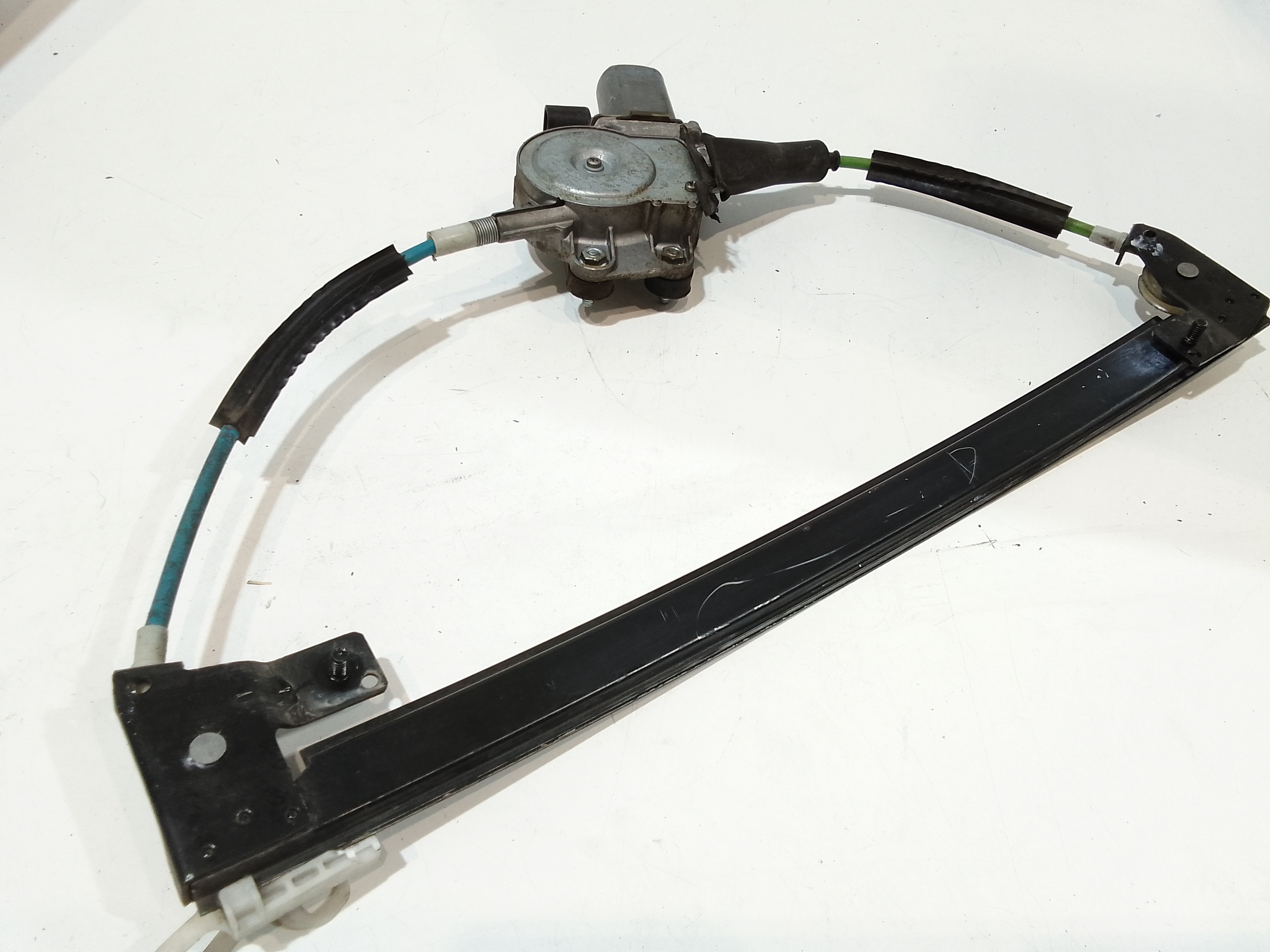 Alzacristallo Porta Ant. Destro Usato