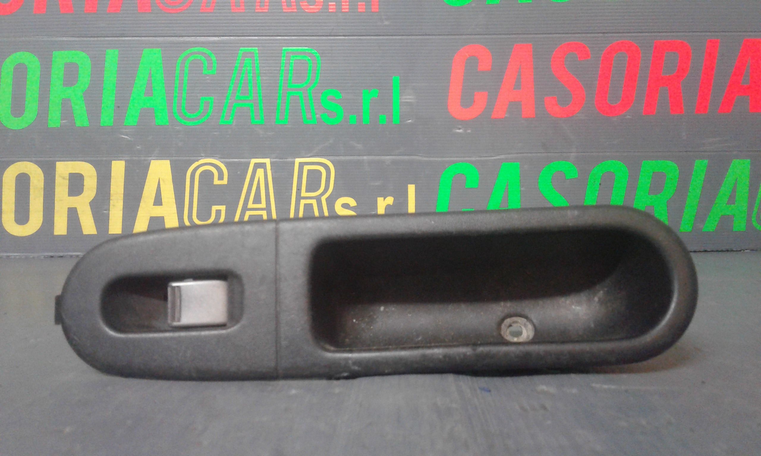 Interruttore Alzacristalli Porta Ant. Destro Usato