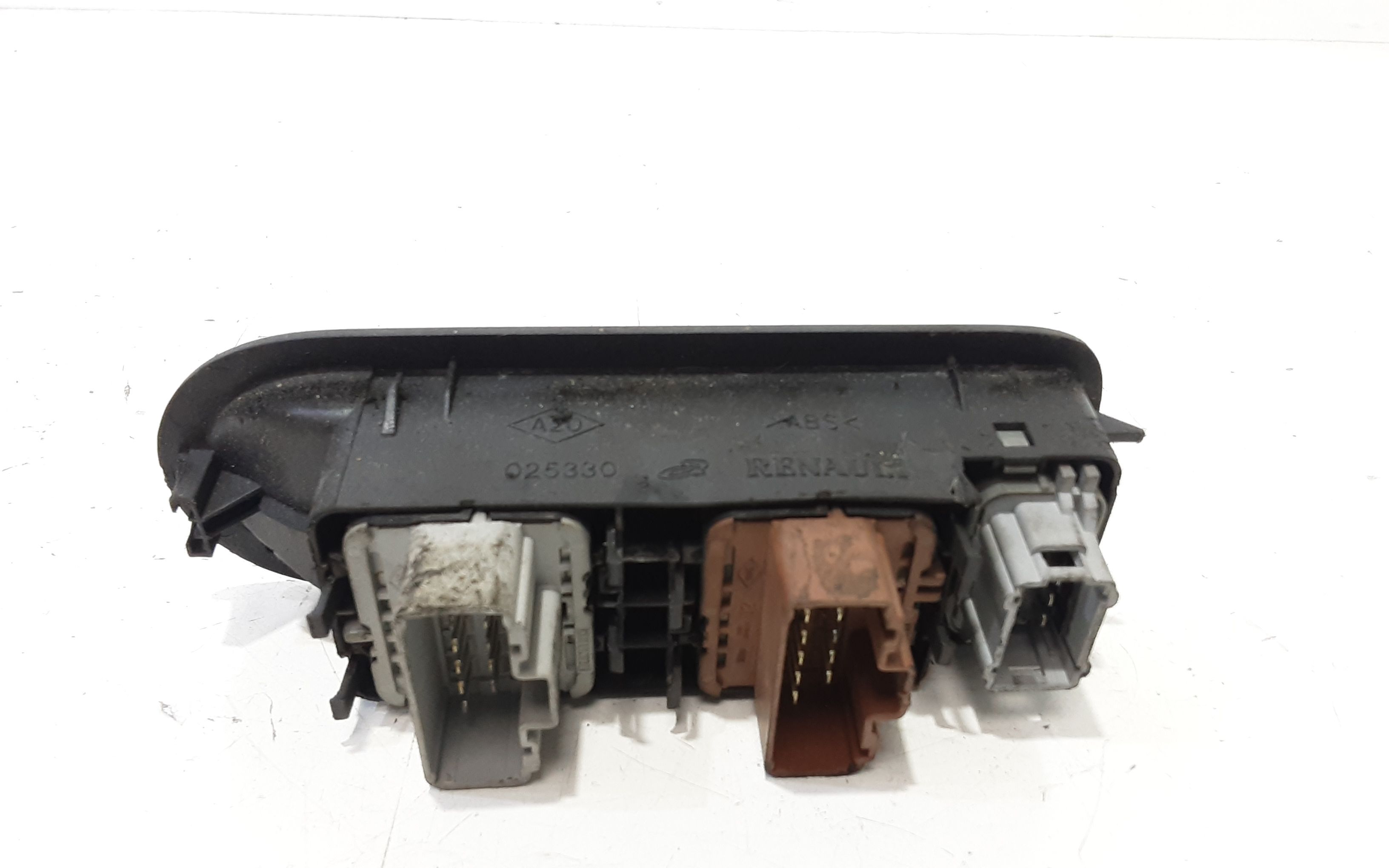 Interruttore Alzacristalli Porta Ant. Sinistro 8200107772 Usato