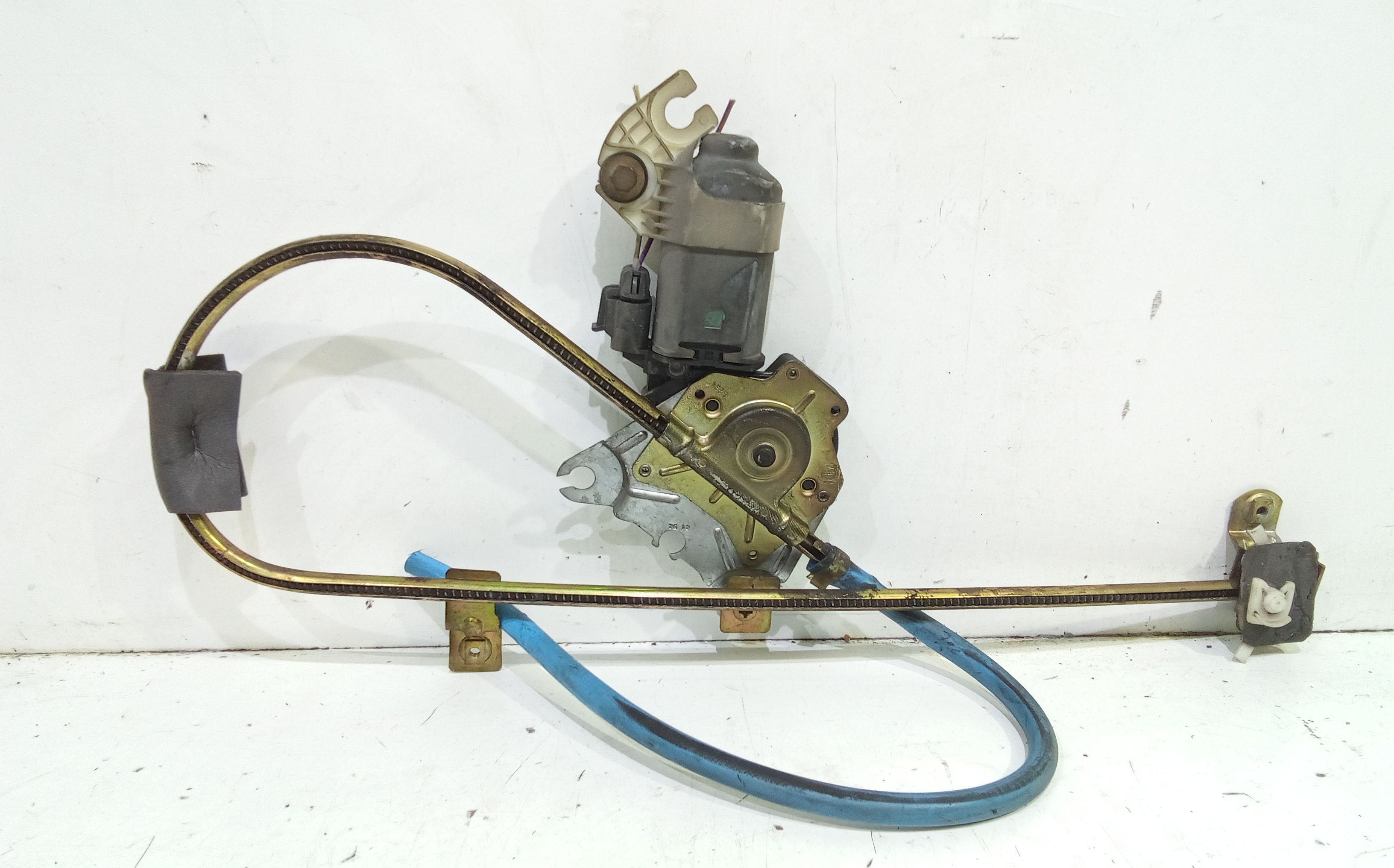 Alzacristallo Porta Ant. Sinistro 7603207 Usato