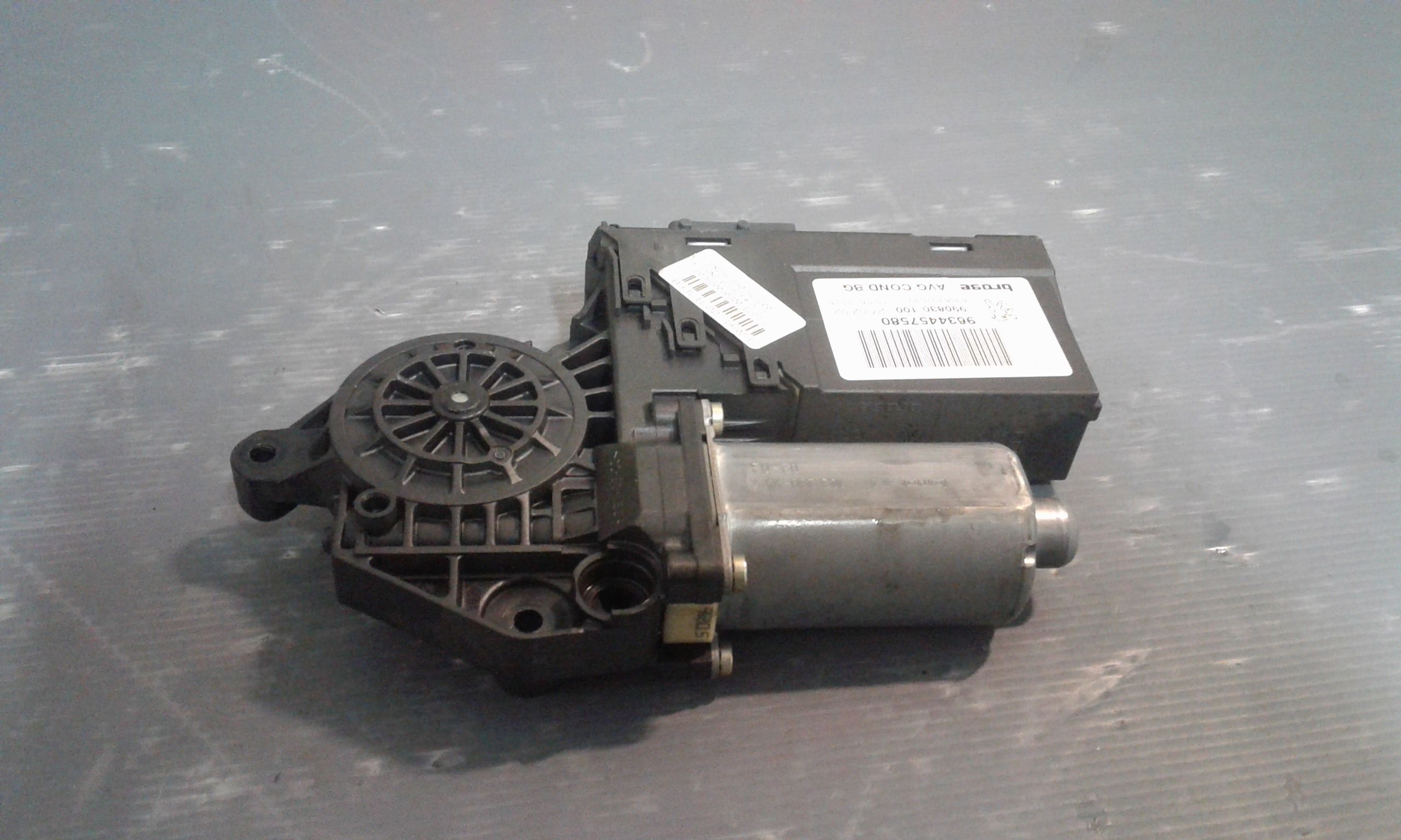 Motorino Alzacristallo Porta Ant. Sinistro 9221CA Usato