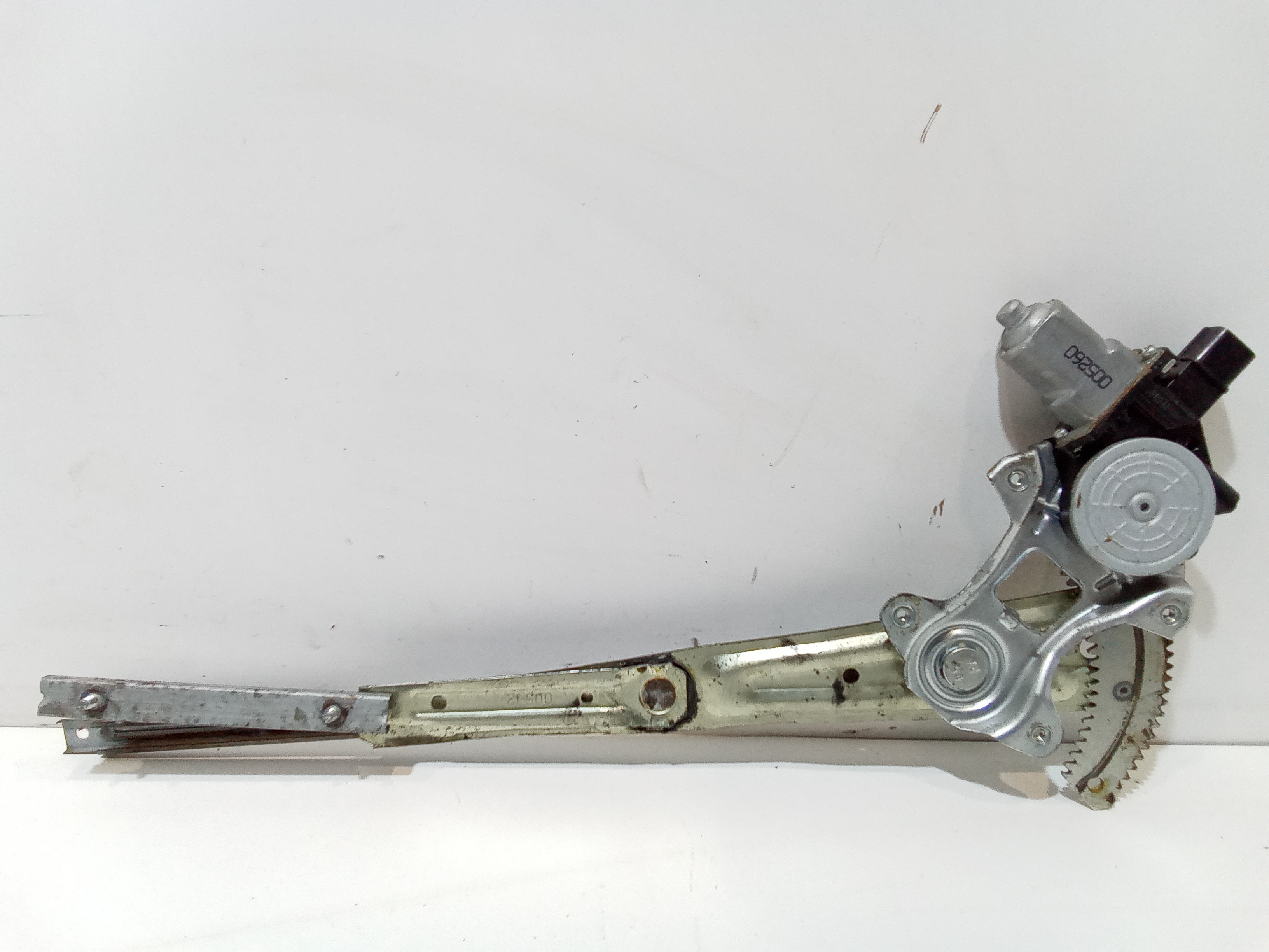 Alzacristallo Porta Ant. Sinistro Usato