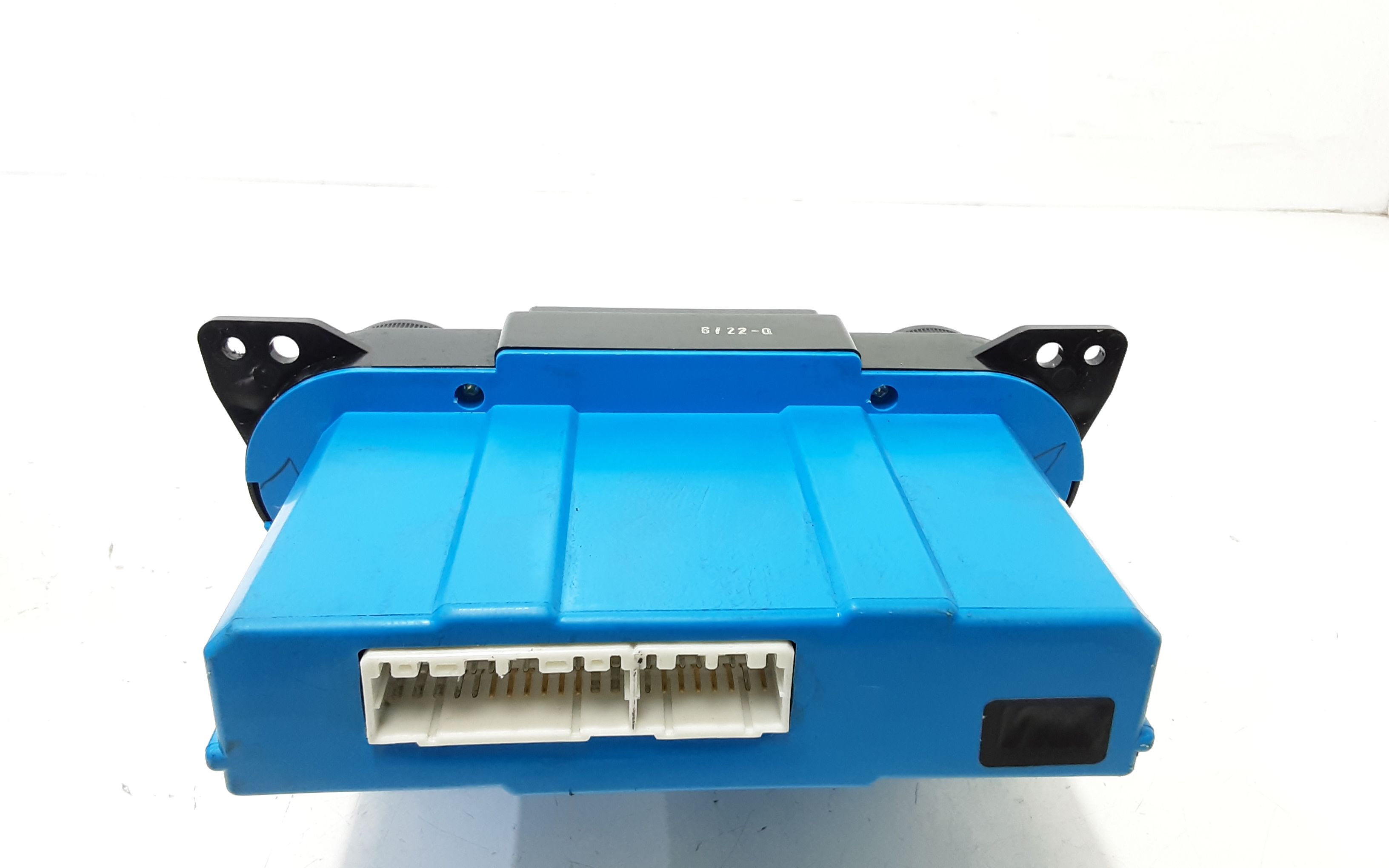 Blocco Comando Climatizzazione 972501D000 Usato