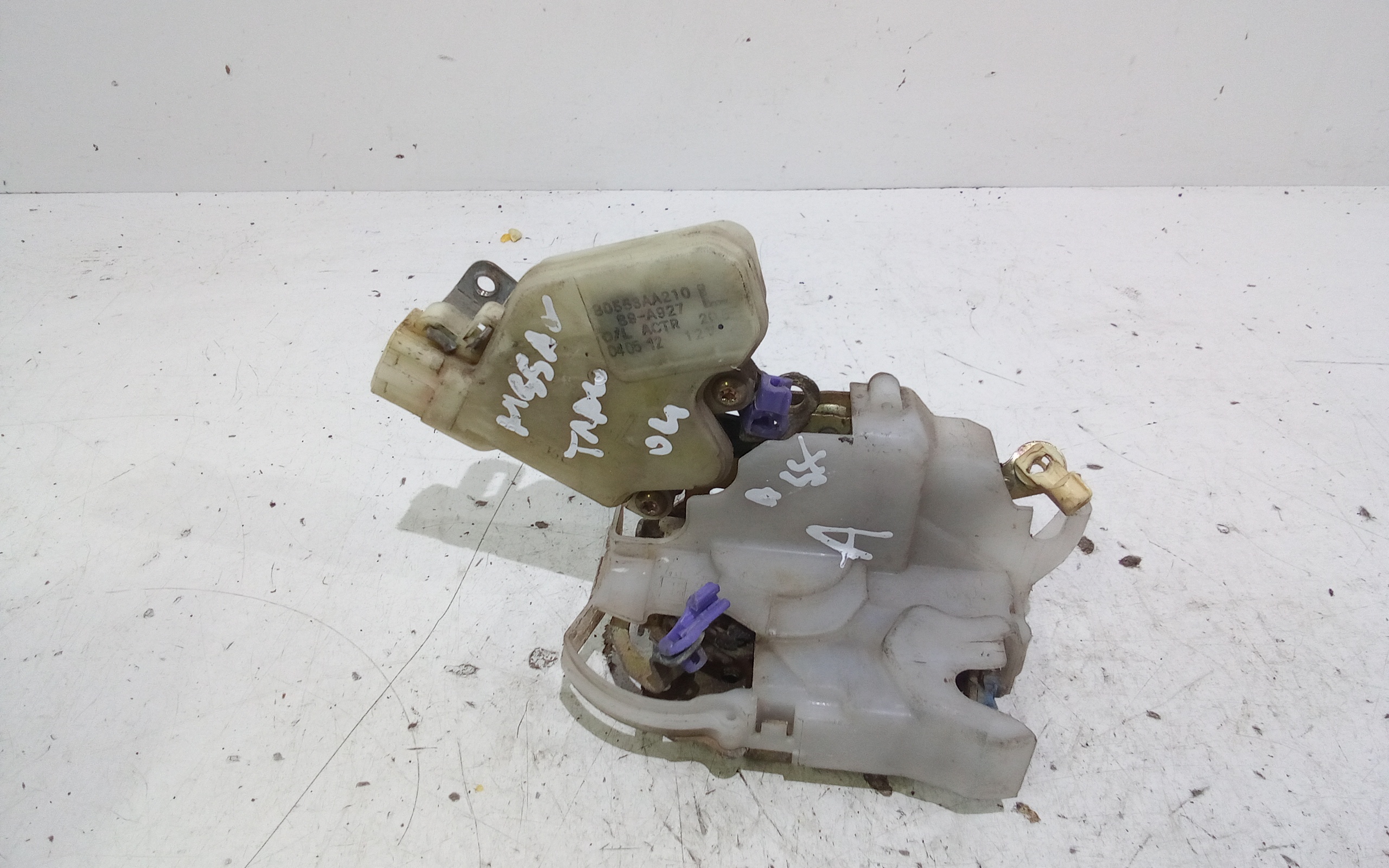 Serratura Porta Ant. Sinistro 80503AA260 Usato