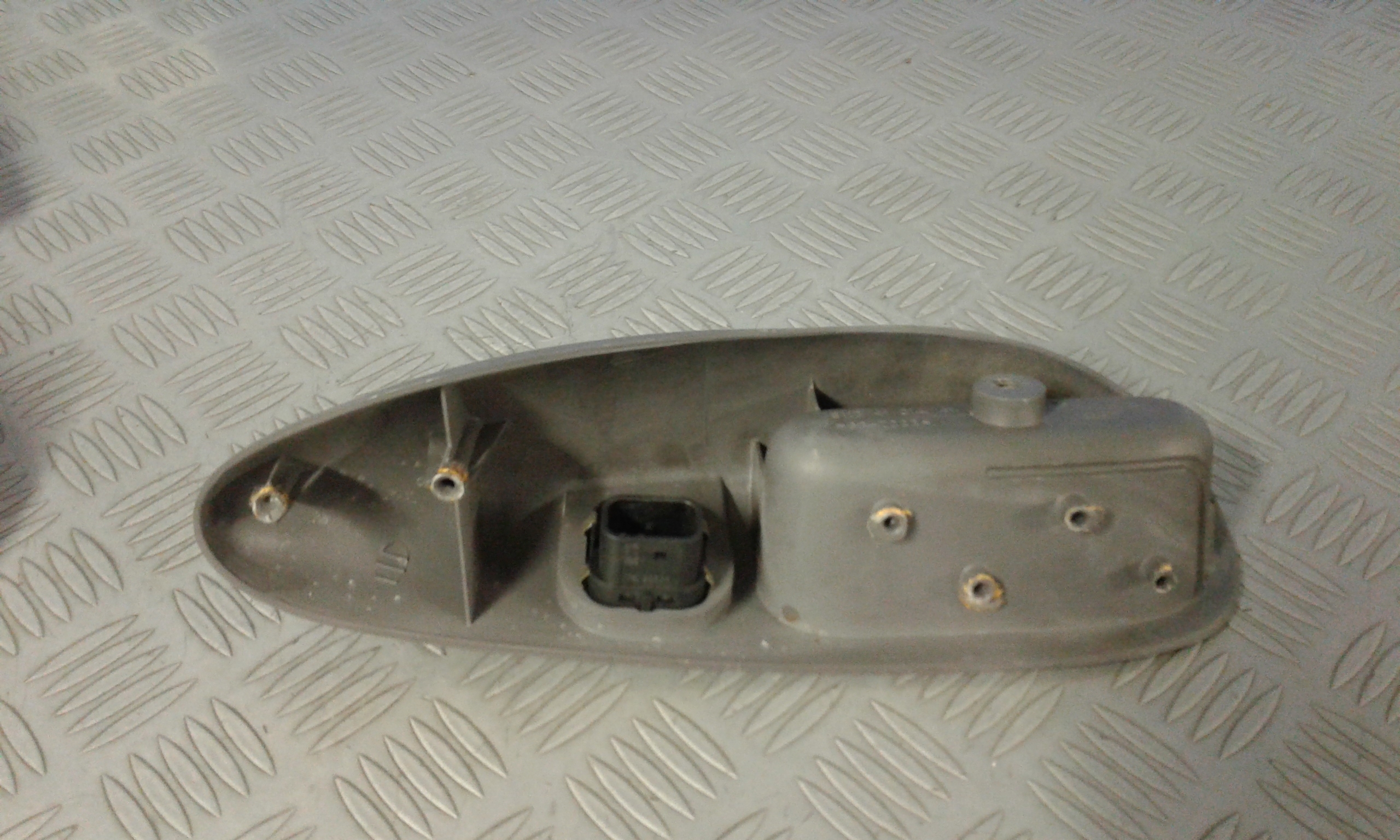 Interruttore Alzacristalli Porta Ant. Destro 1107243 Usato