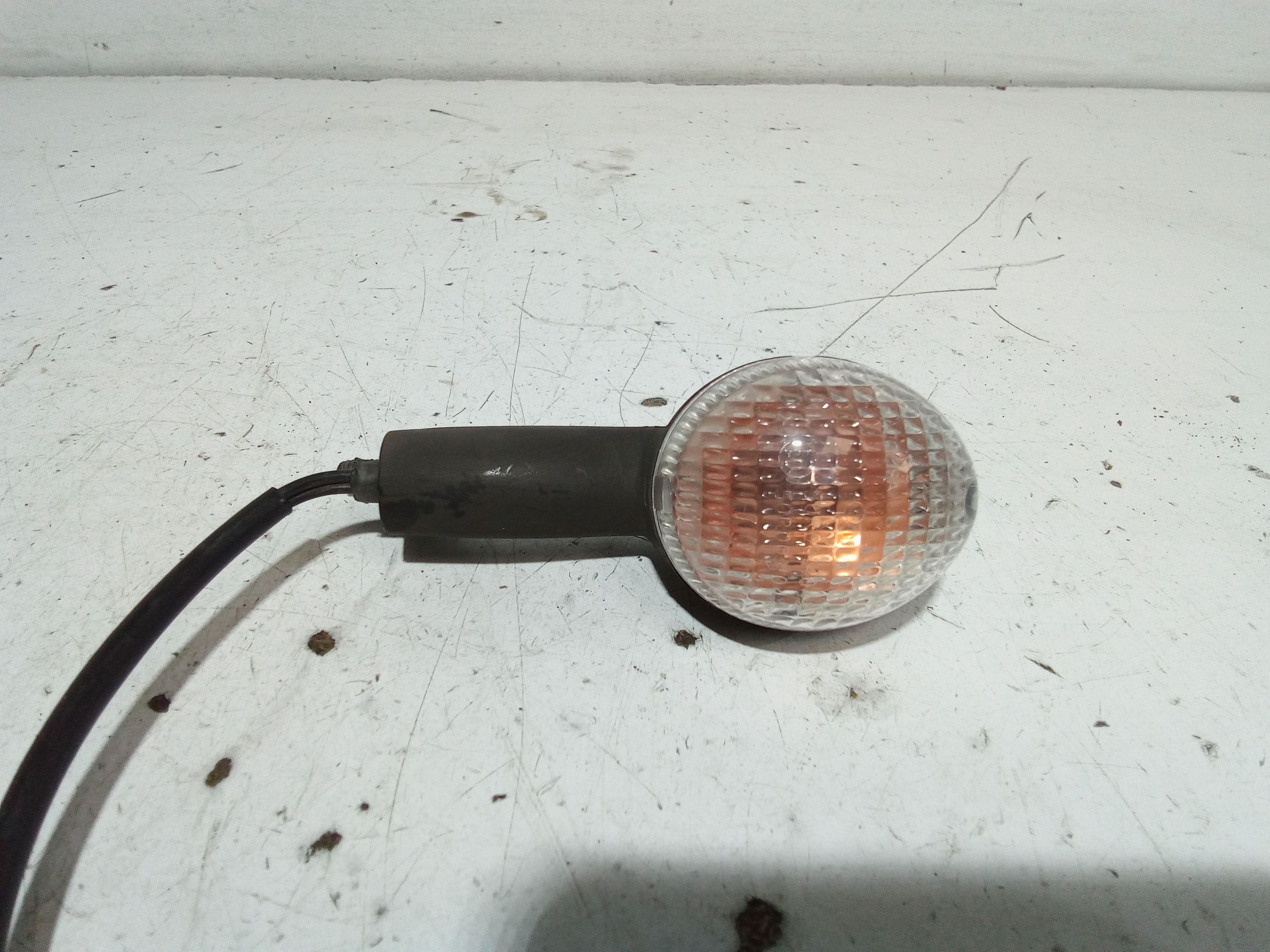 Lampada Direzione Ant. Destro Usato