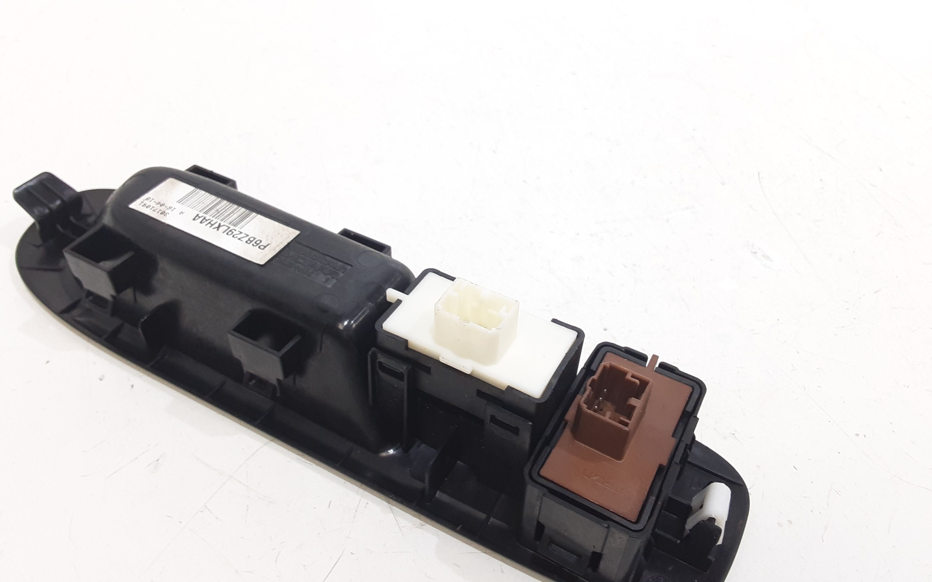 Interruttore Alzacristalli Porta Ant. Destro Usato