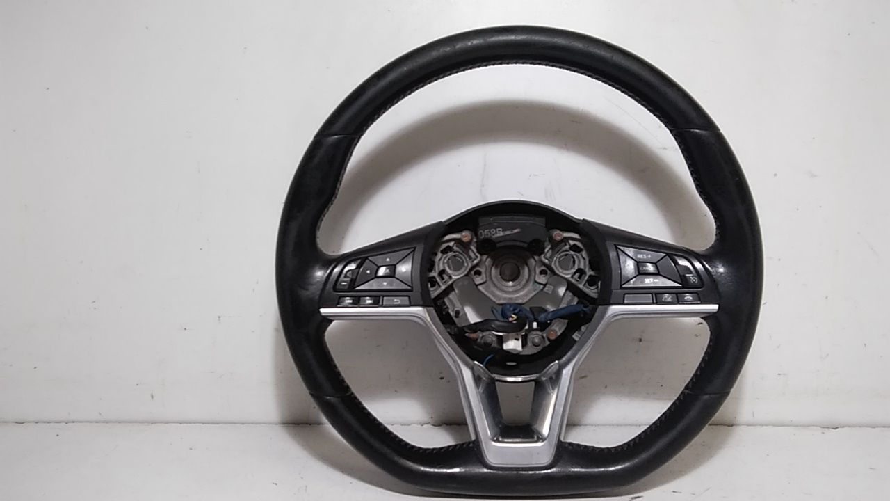 Volante 484304EJ1A Usato