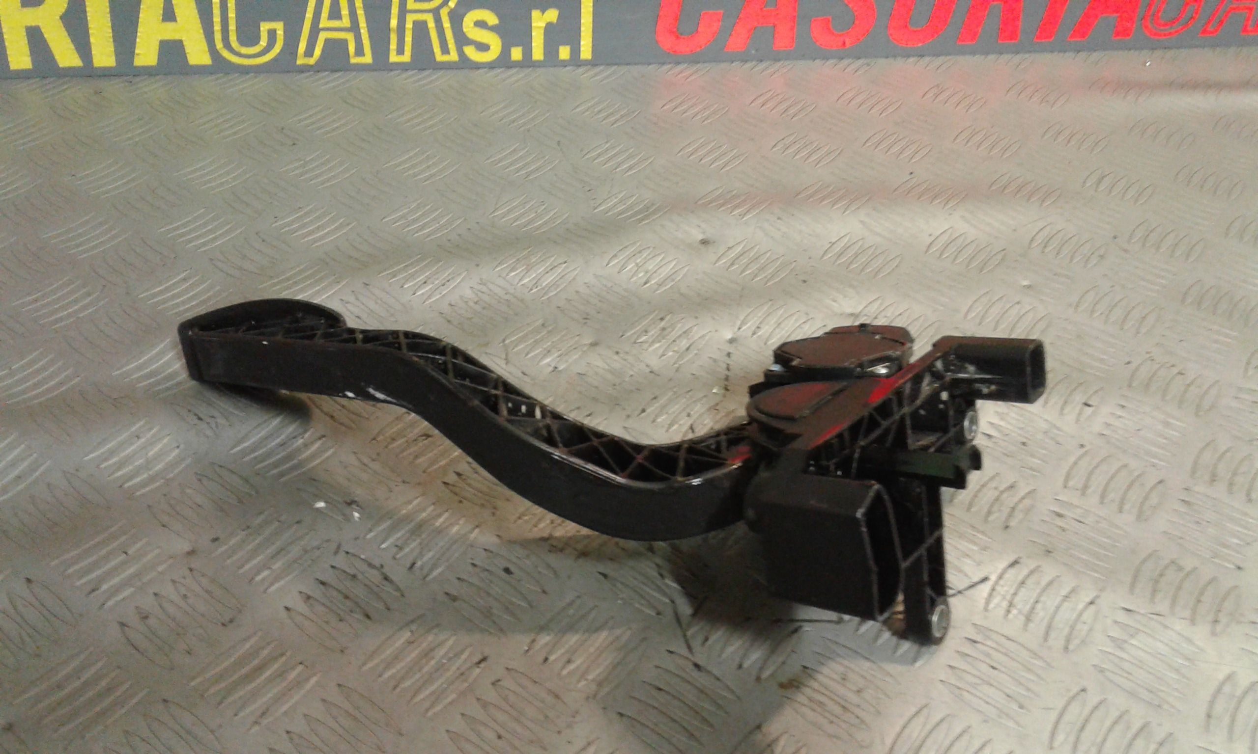 Pedale Acceleratore 504061734 Usato