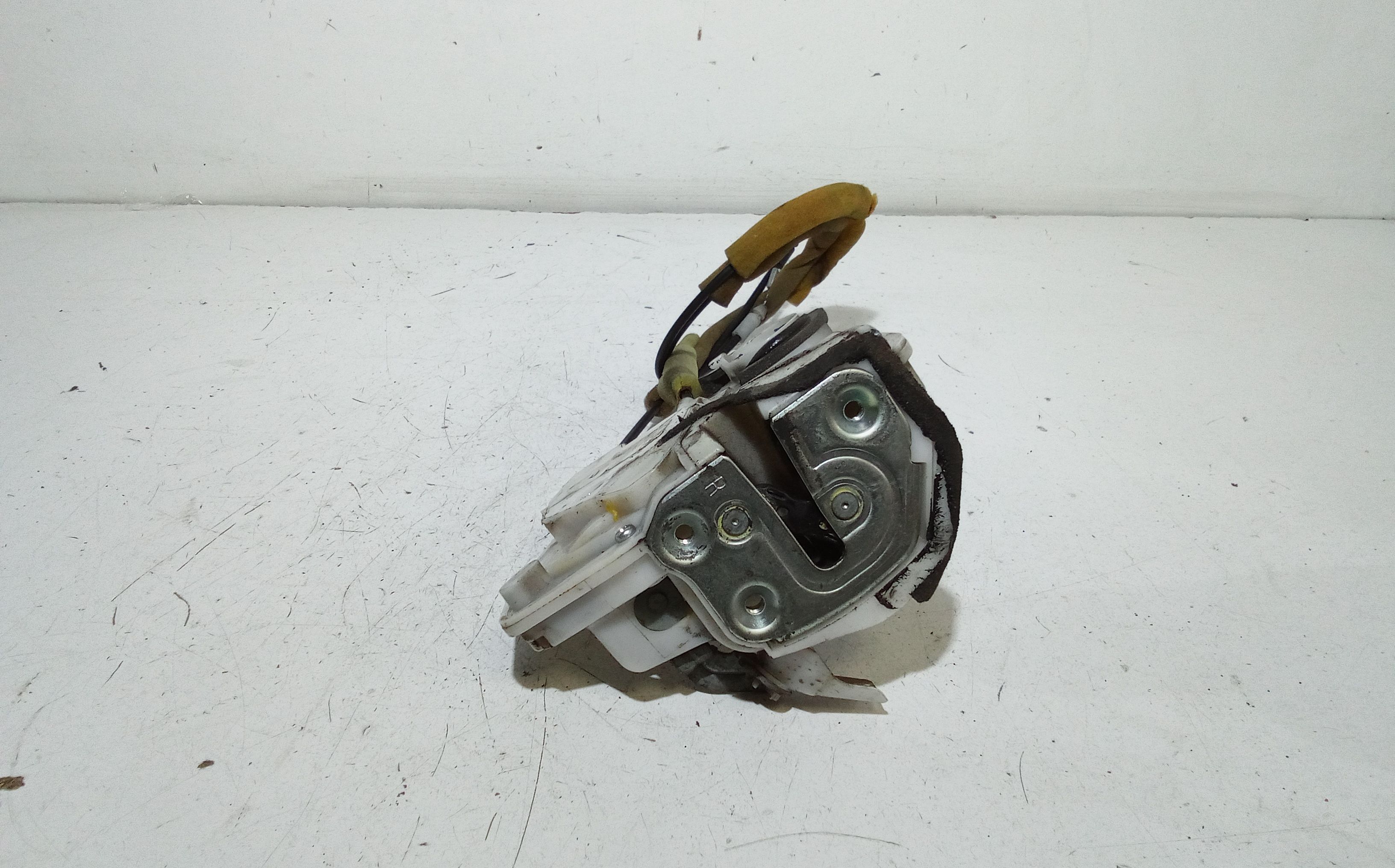 Serratura Porta Ant. Destro DF7158310C Usato