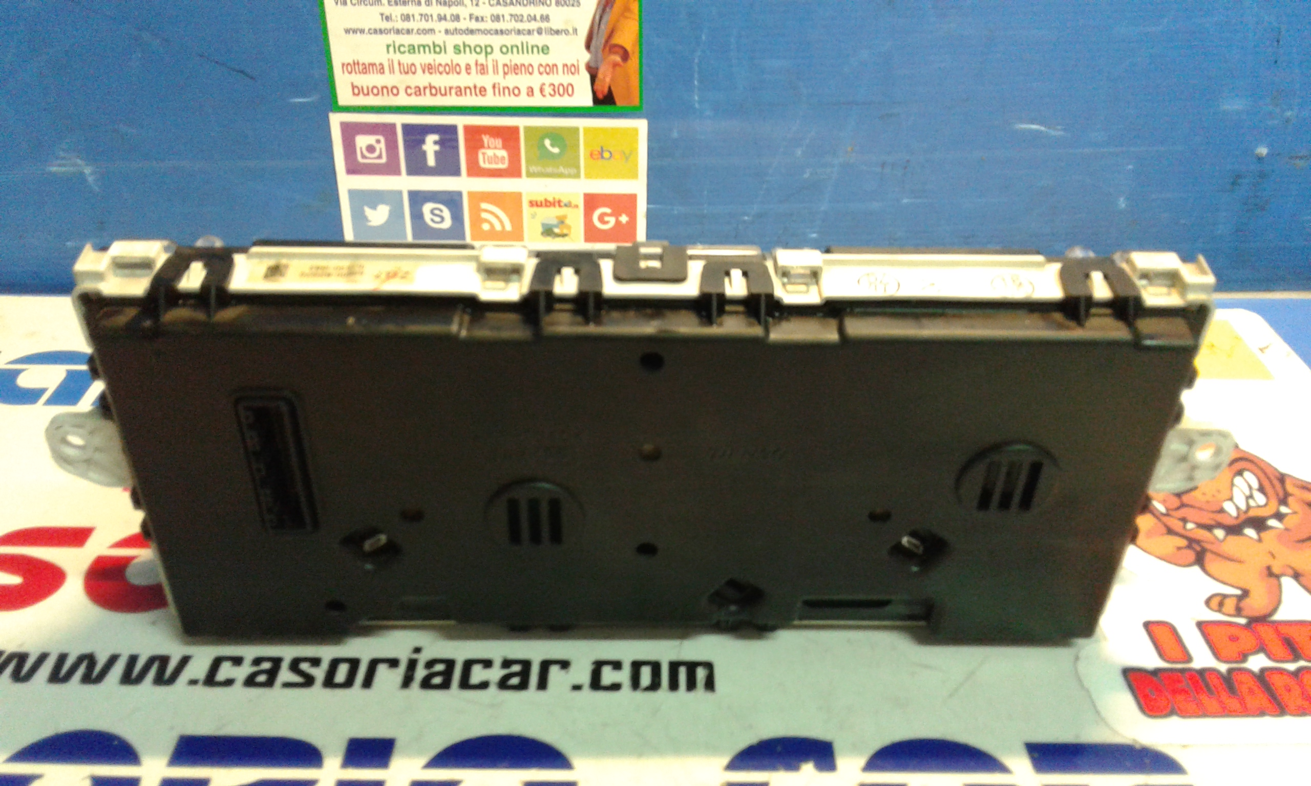 Quadro Portastrumenti Usato