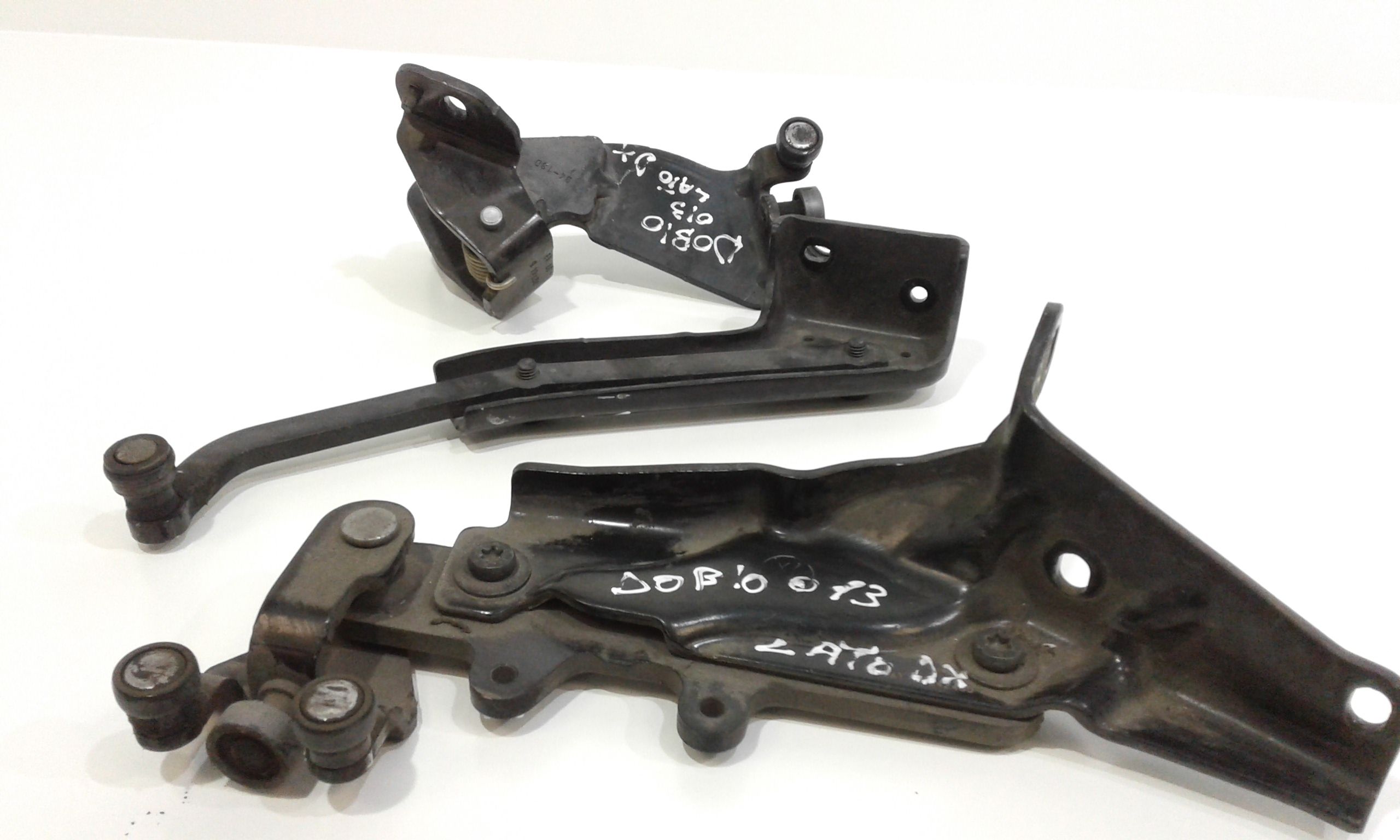 Cerniera Portello Post. Destro 46810688 Usato