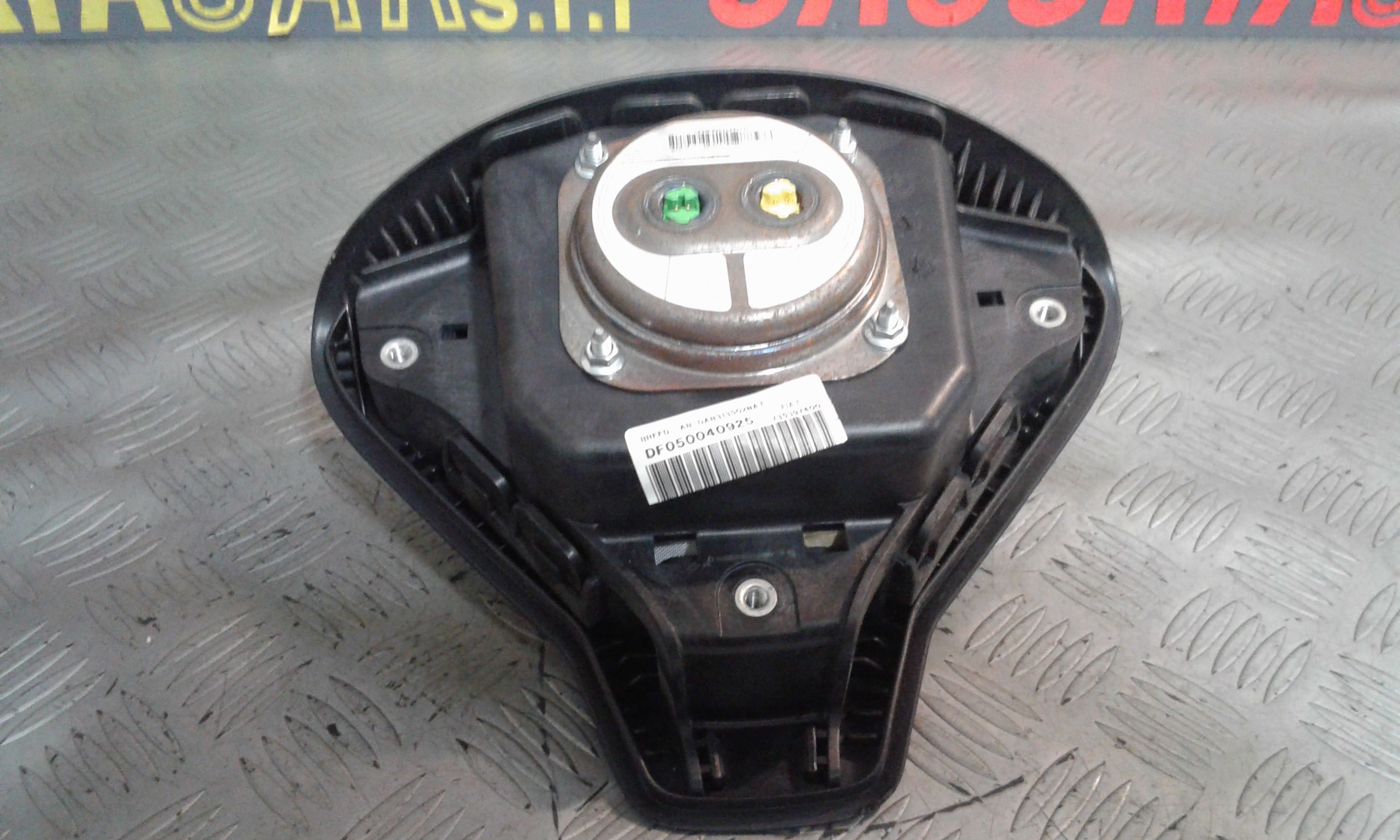 Dispositivo Airbag Lato Guida 735464918 Usato
